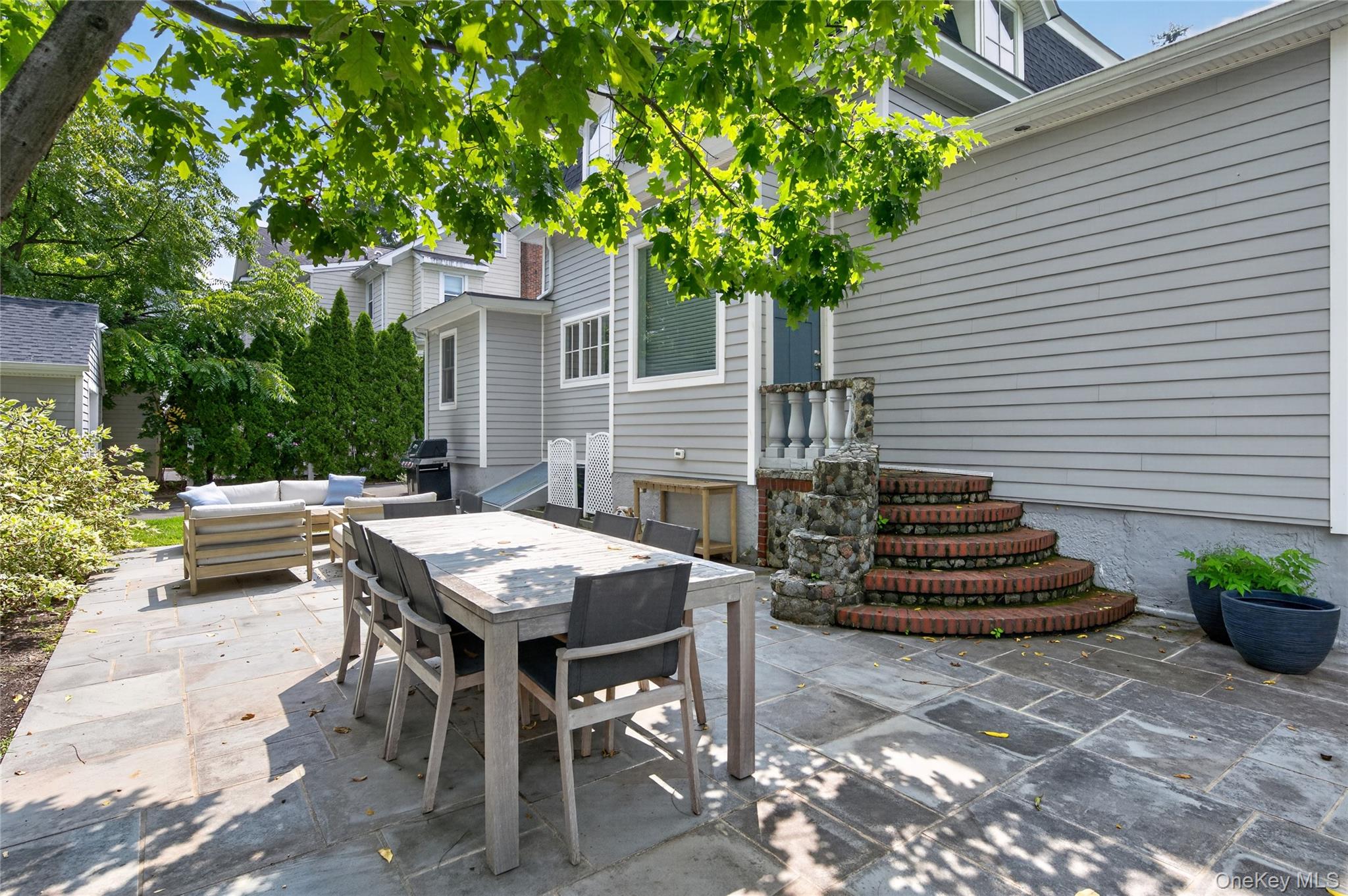 15 Bayview Avenue Property Photo 26