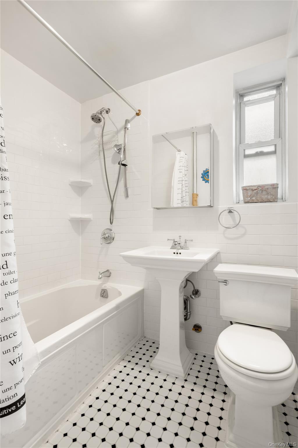 102-55 67th Drive 6f Property Photo 8