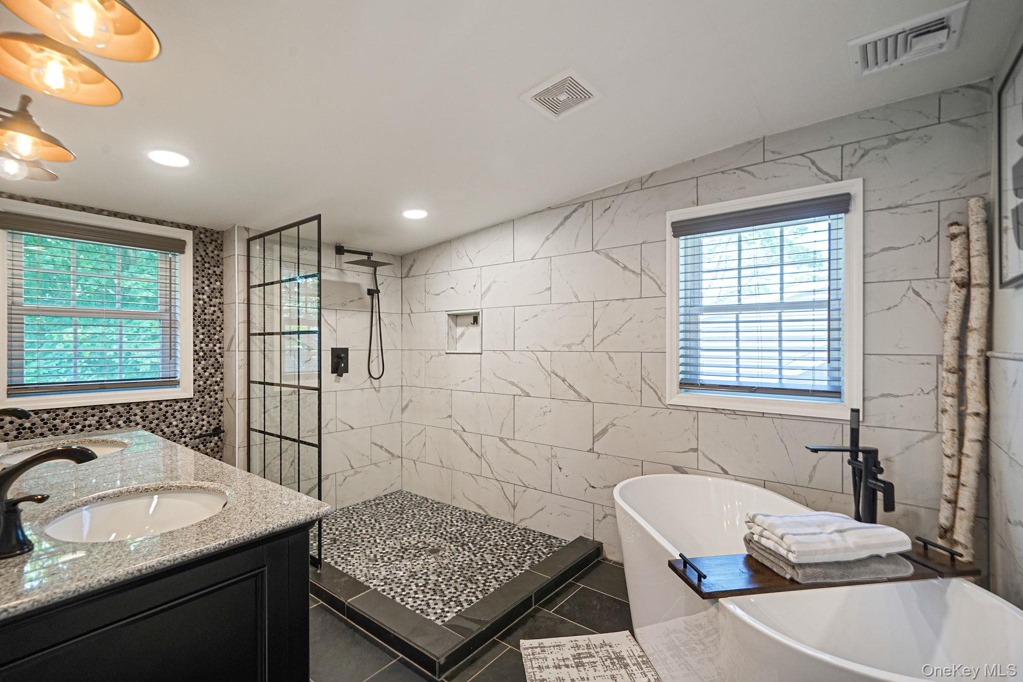 10 Bayview Avenue Property Photo 18