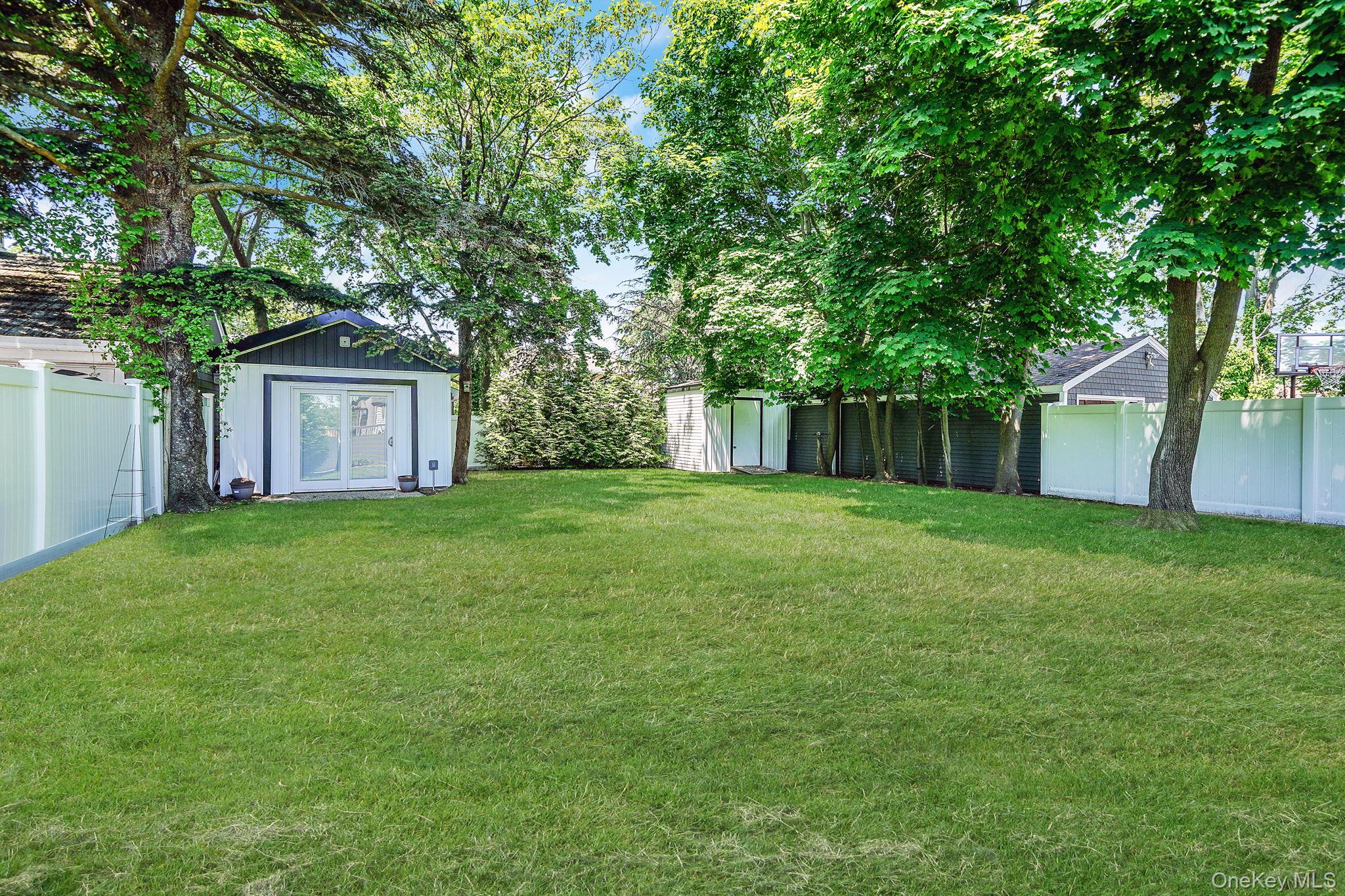 10 Bayview Avenue Property Photo 30
