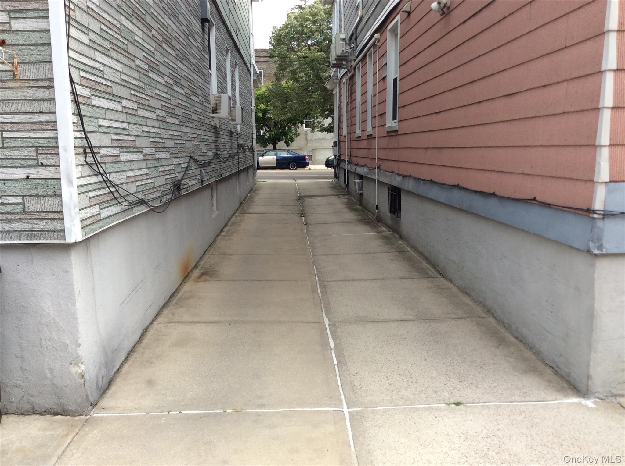68-07 Central Avenue Property Photo 16