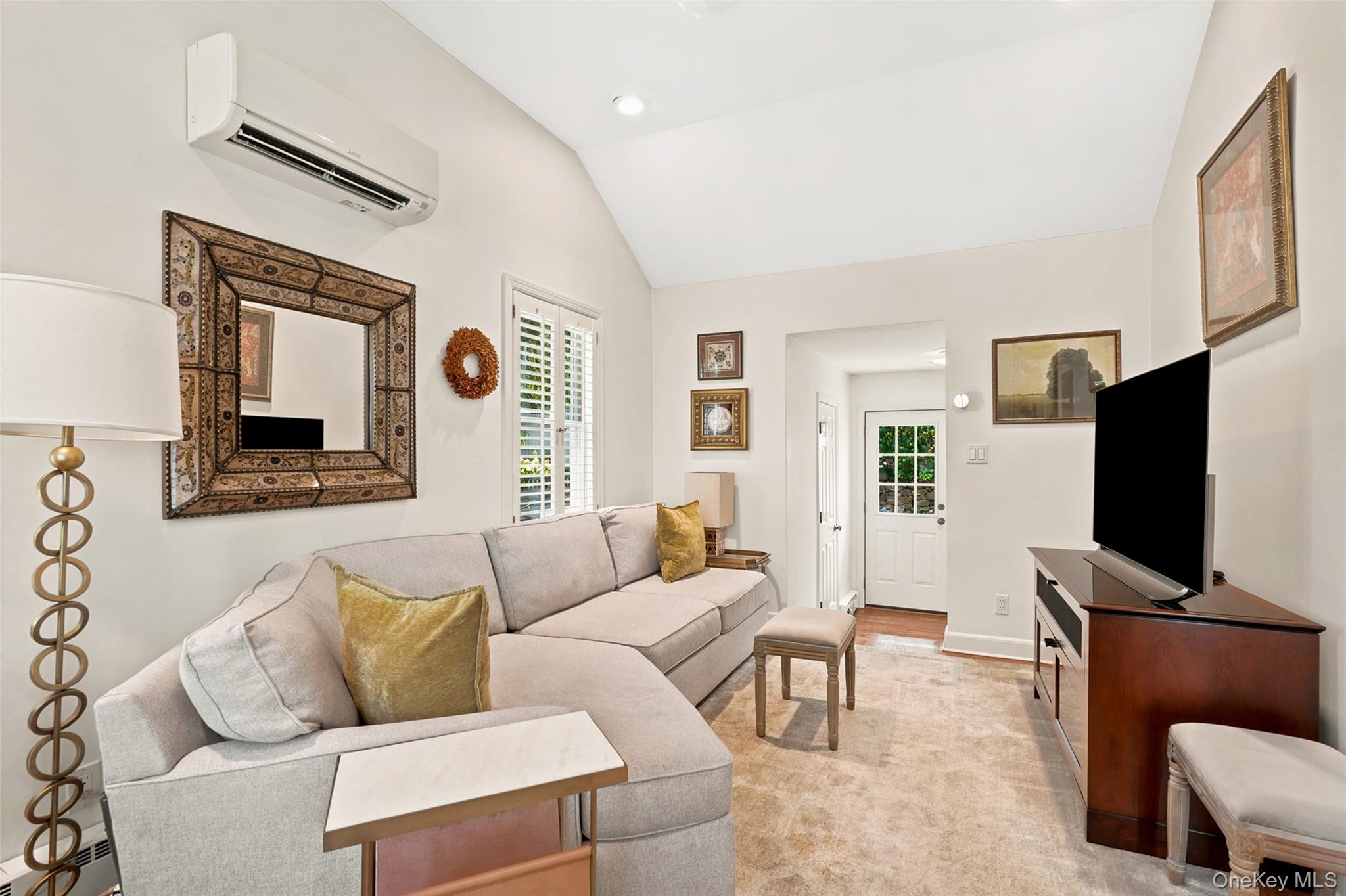 51 Hill Street Property Photo 14