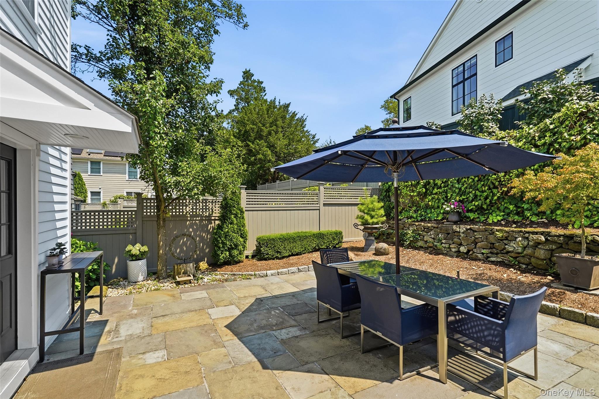 51 Hill Street Property Photo 26