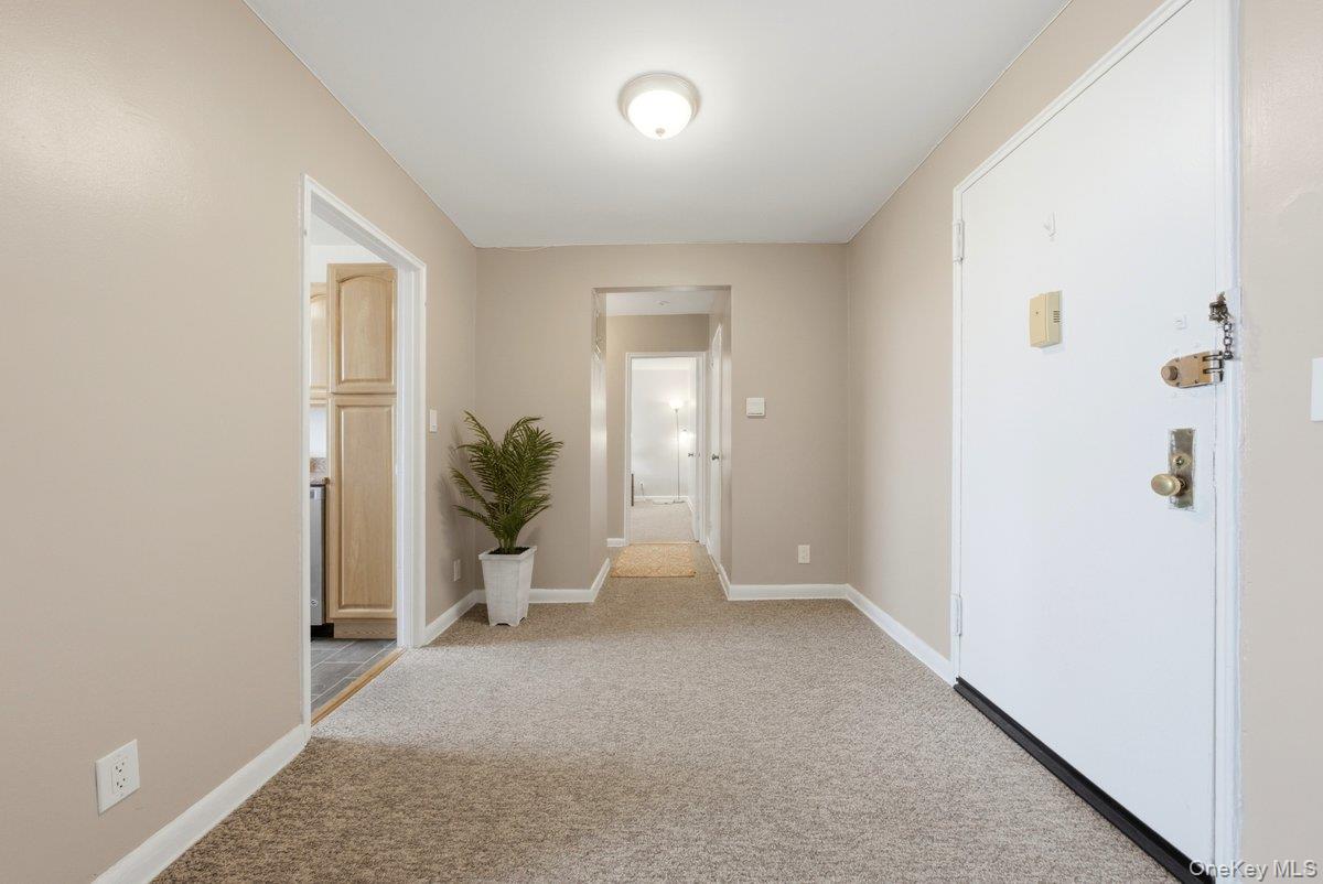 3 Sadore Lane 7p Property Photo 5