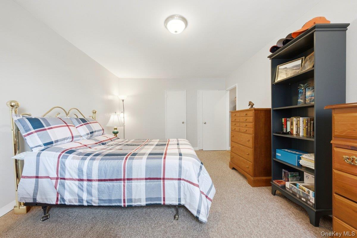 3 Sadore Lane 7p Property Photo 9