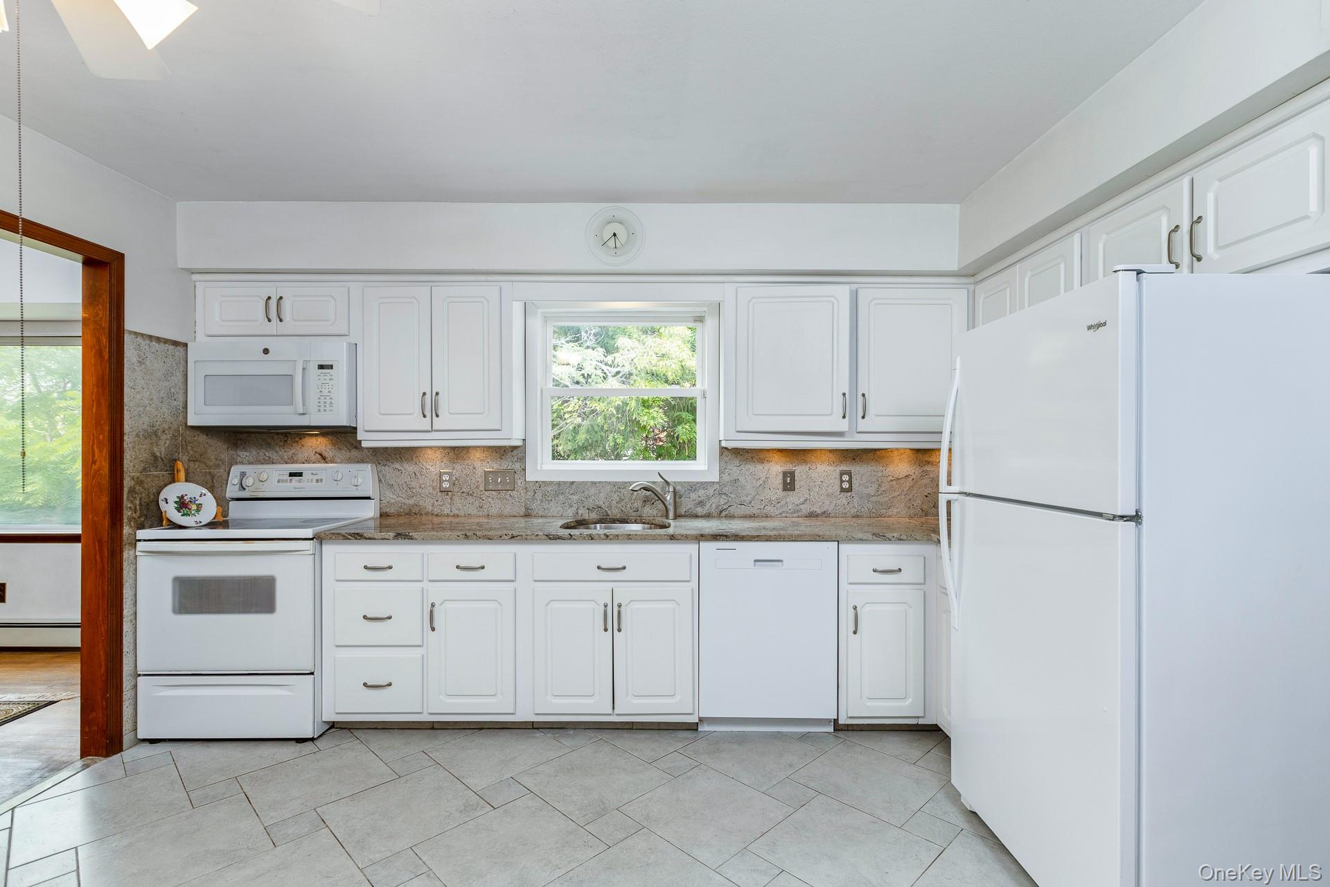 322 2nd Avenue Property Photo 8
