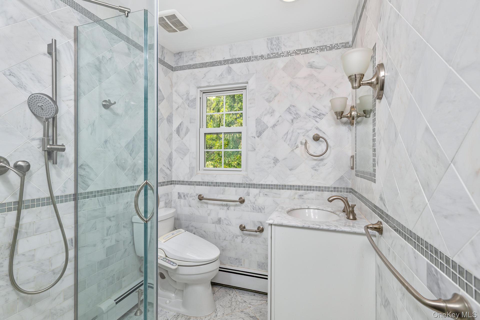 322 2nd Avenue Property Photo 12