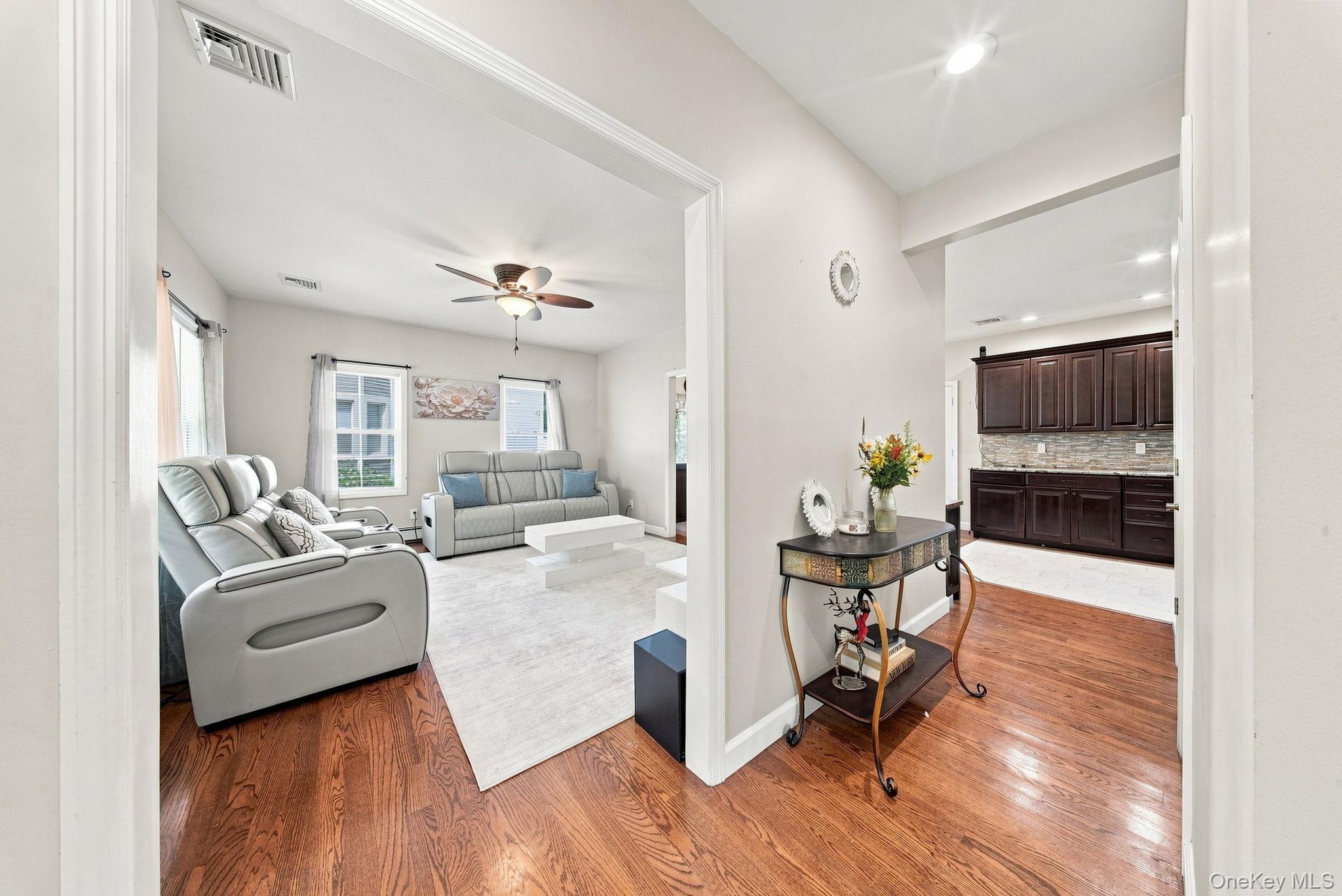 30 High Street Property Photo 5