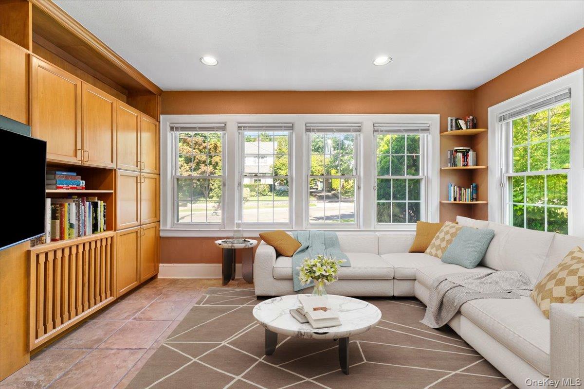 126 Hampshire Road Property Photo 7
