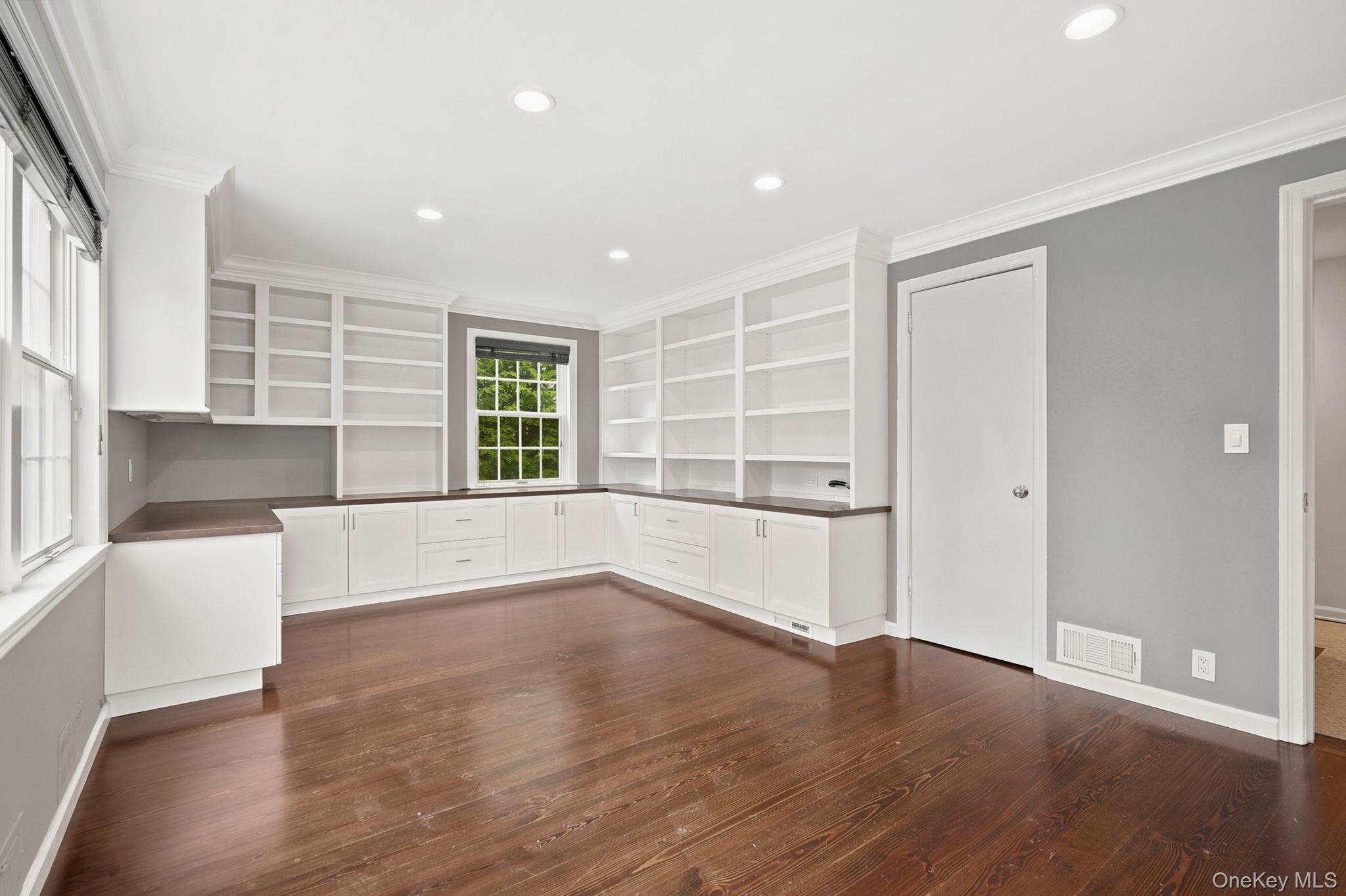 11 Tyler Road Property Photo 14