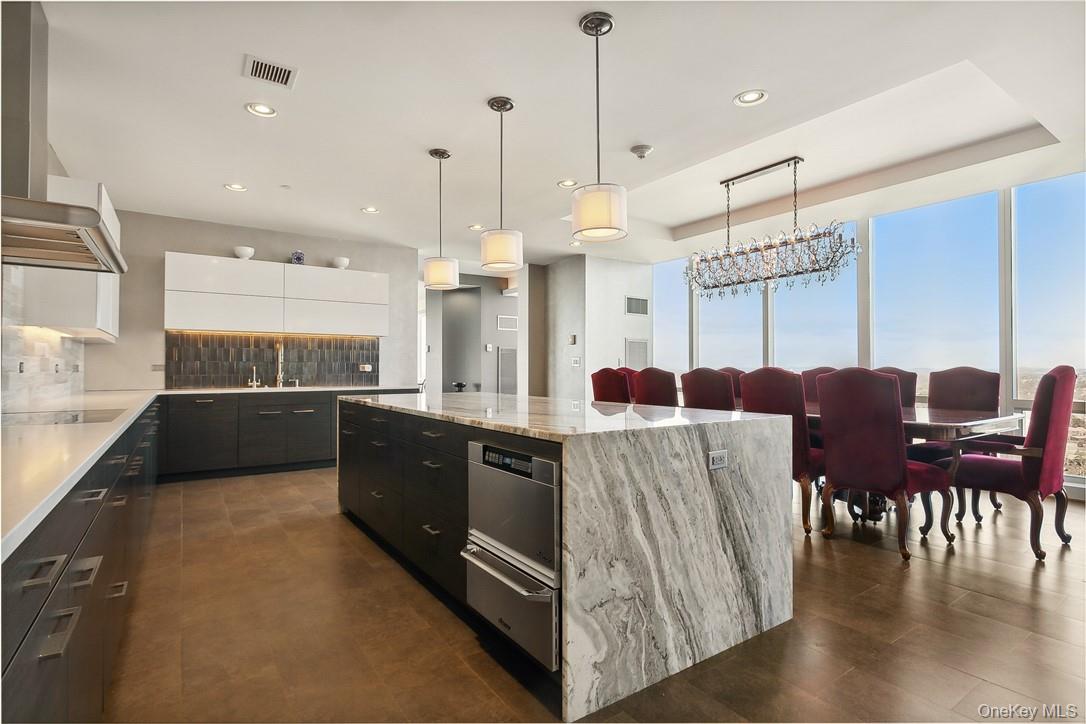 5 Renaissance Square Ph40c Property Photo 6