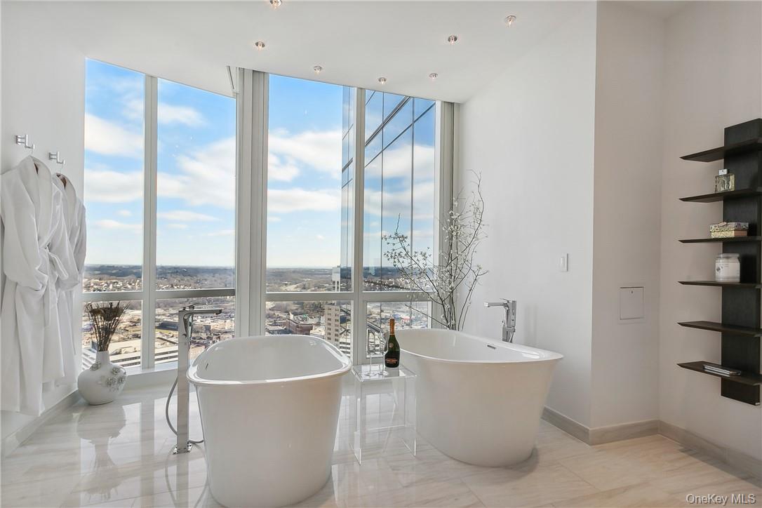 5 Renaissance Square Ph40c Property Photo 14