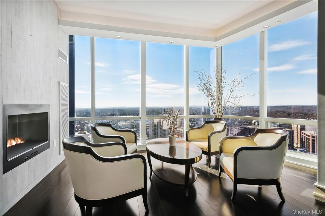 5 Renaissance Square Ph40c Property Photo 2