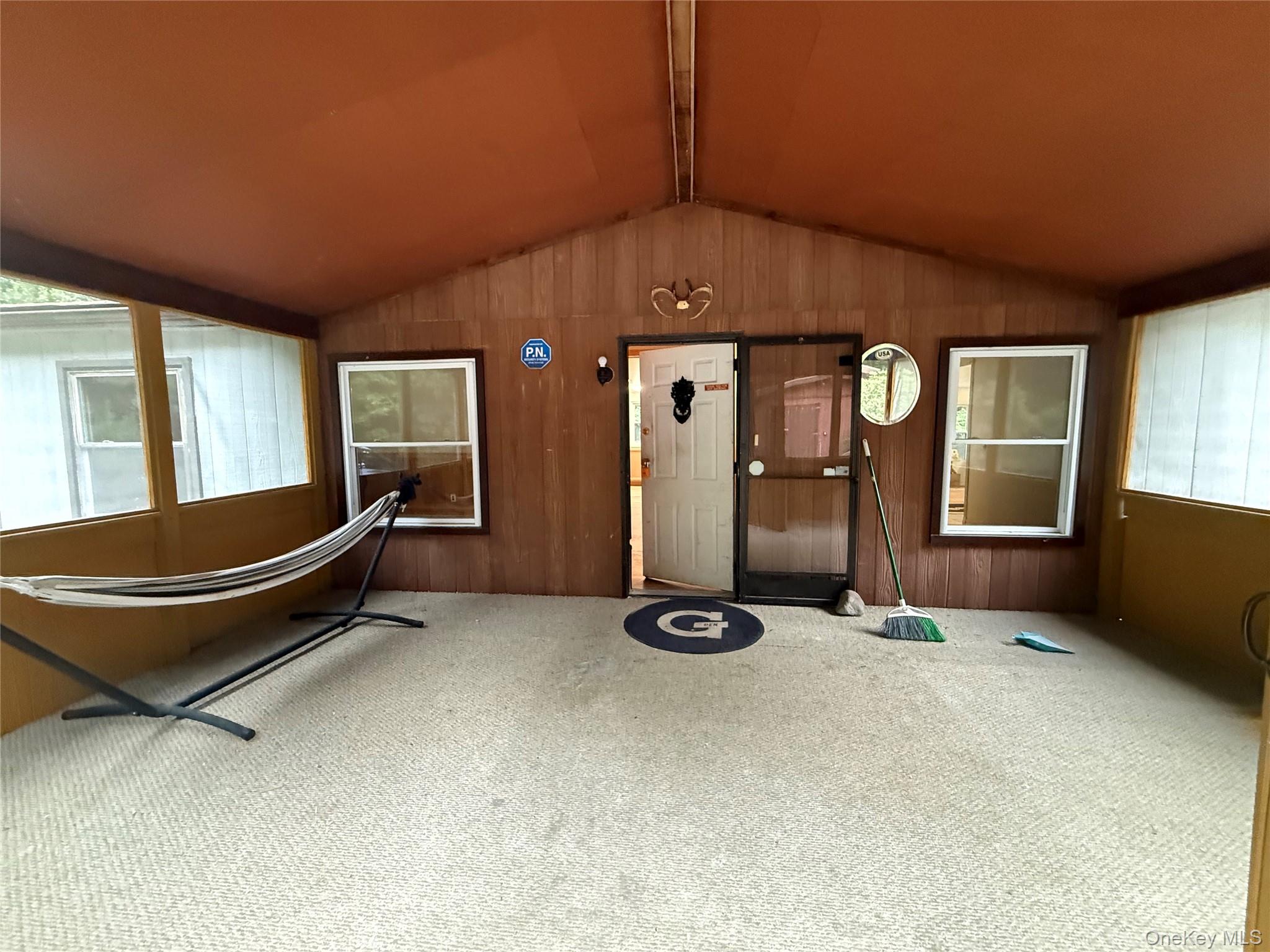 61 W Peenpack Trail Property Photo 6