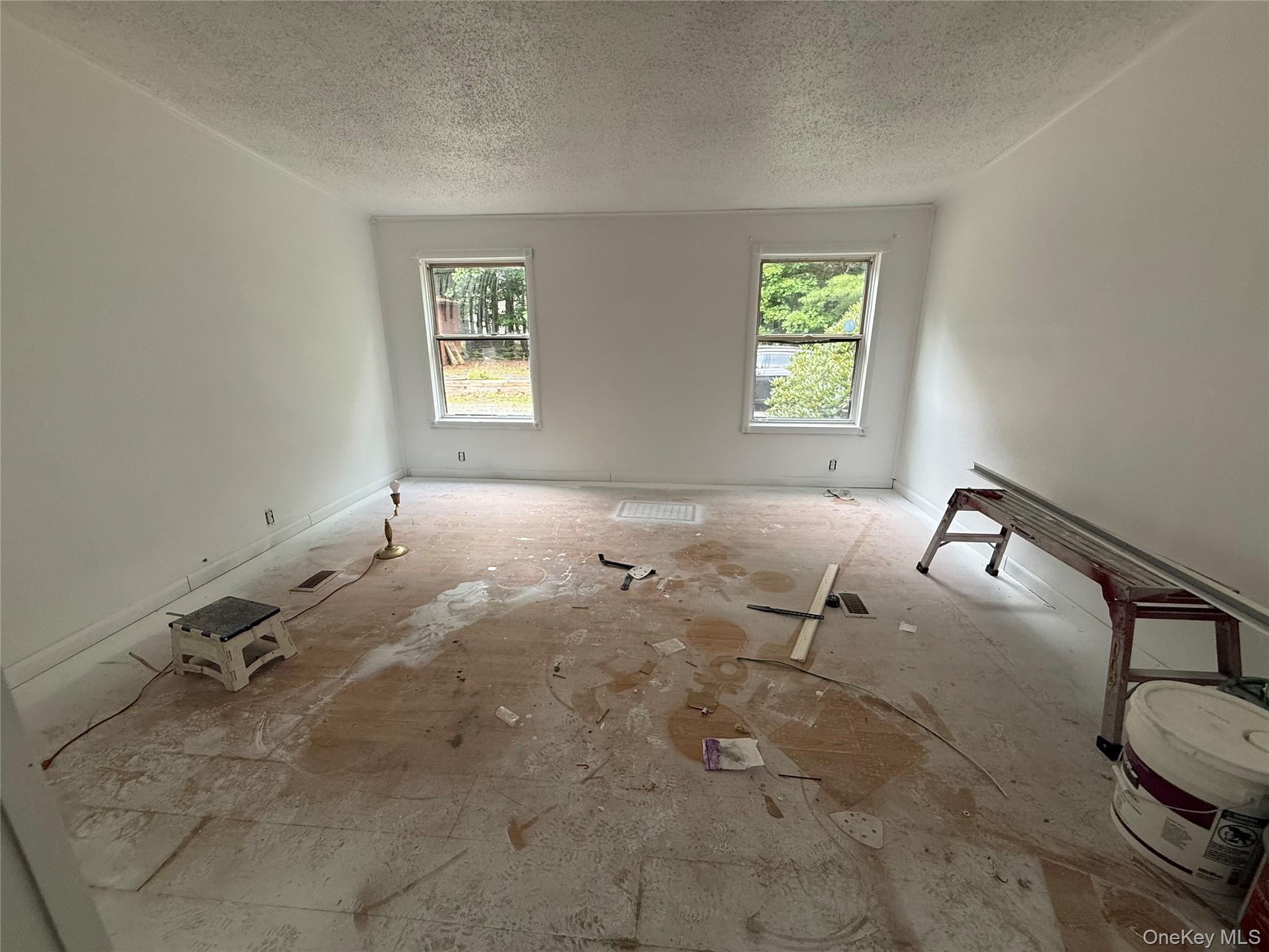 61 W Peenpack Trail Property Photo 18