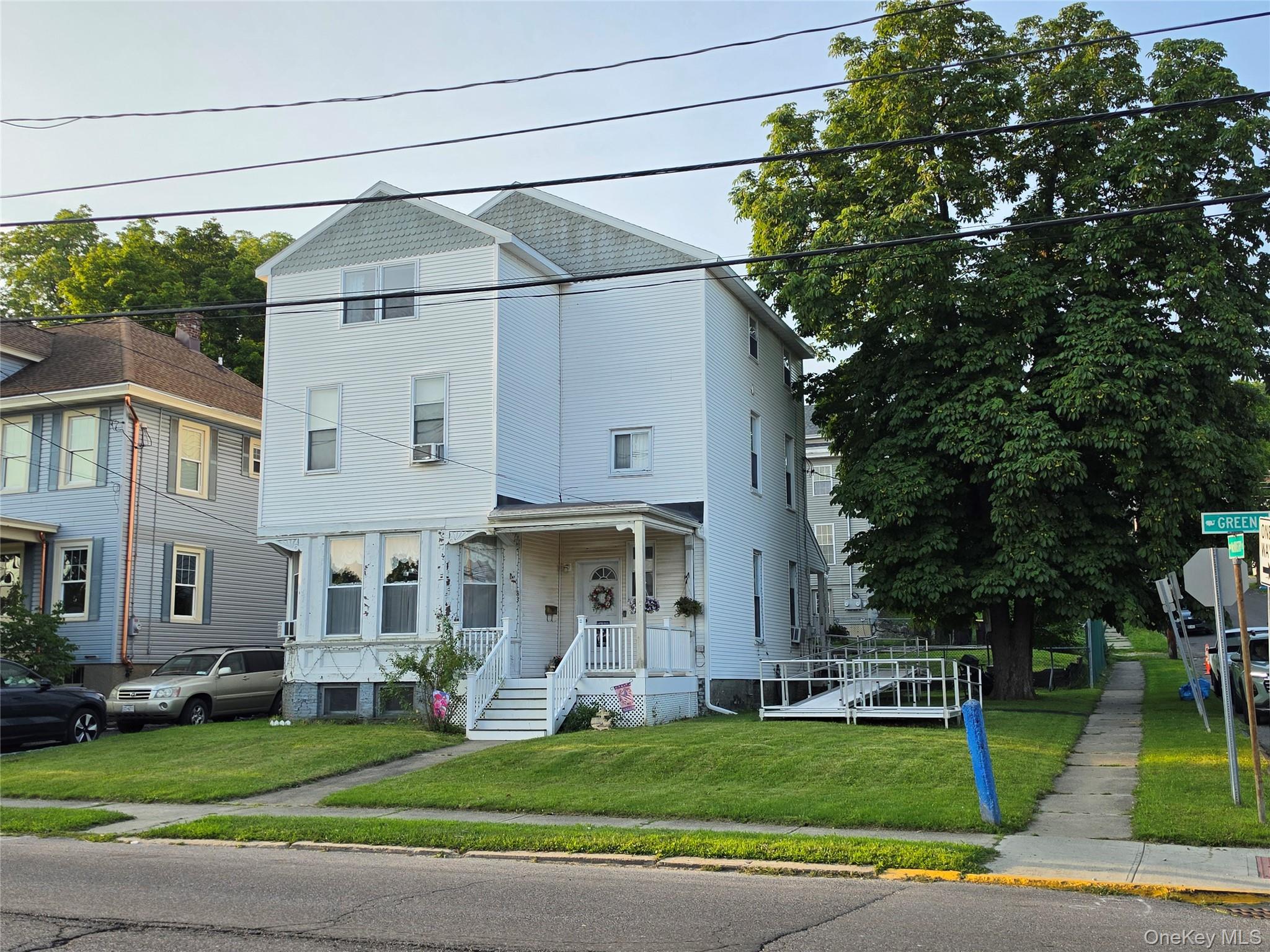 83 Green Street Property Photo 1
