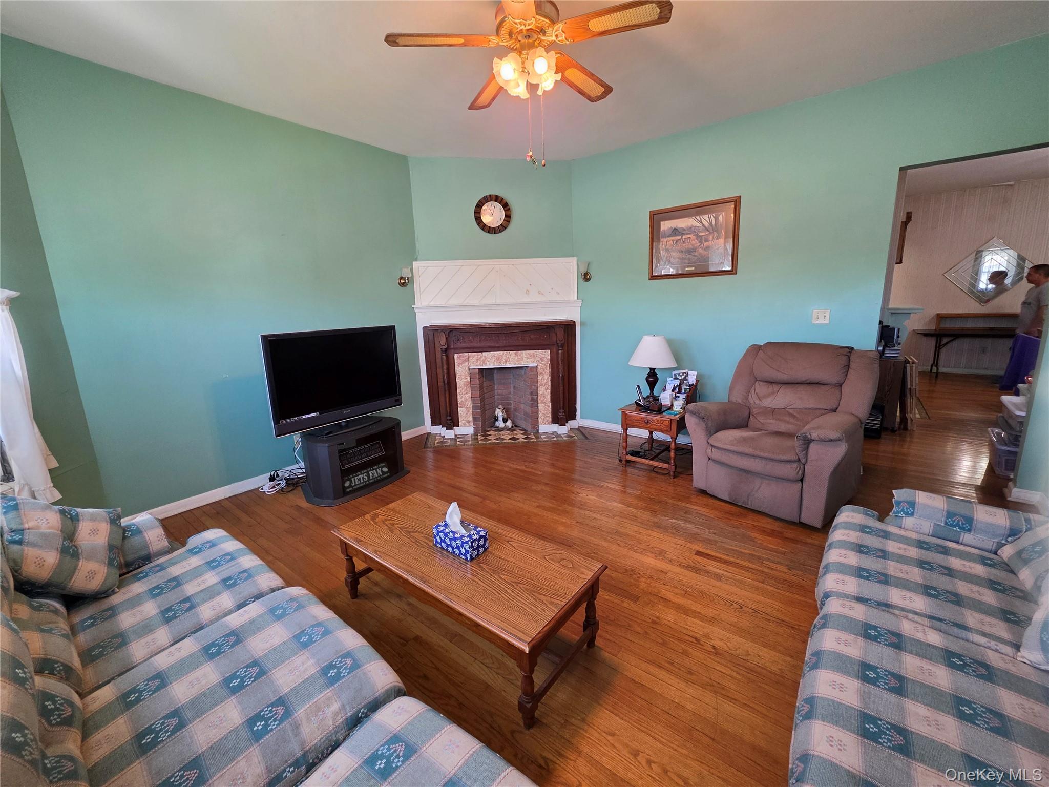 83 Green Street Property Photo 4