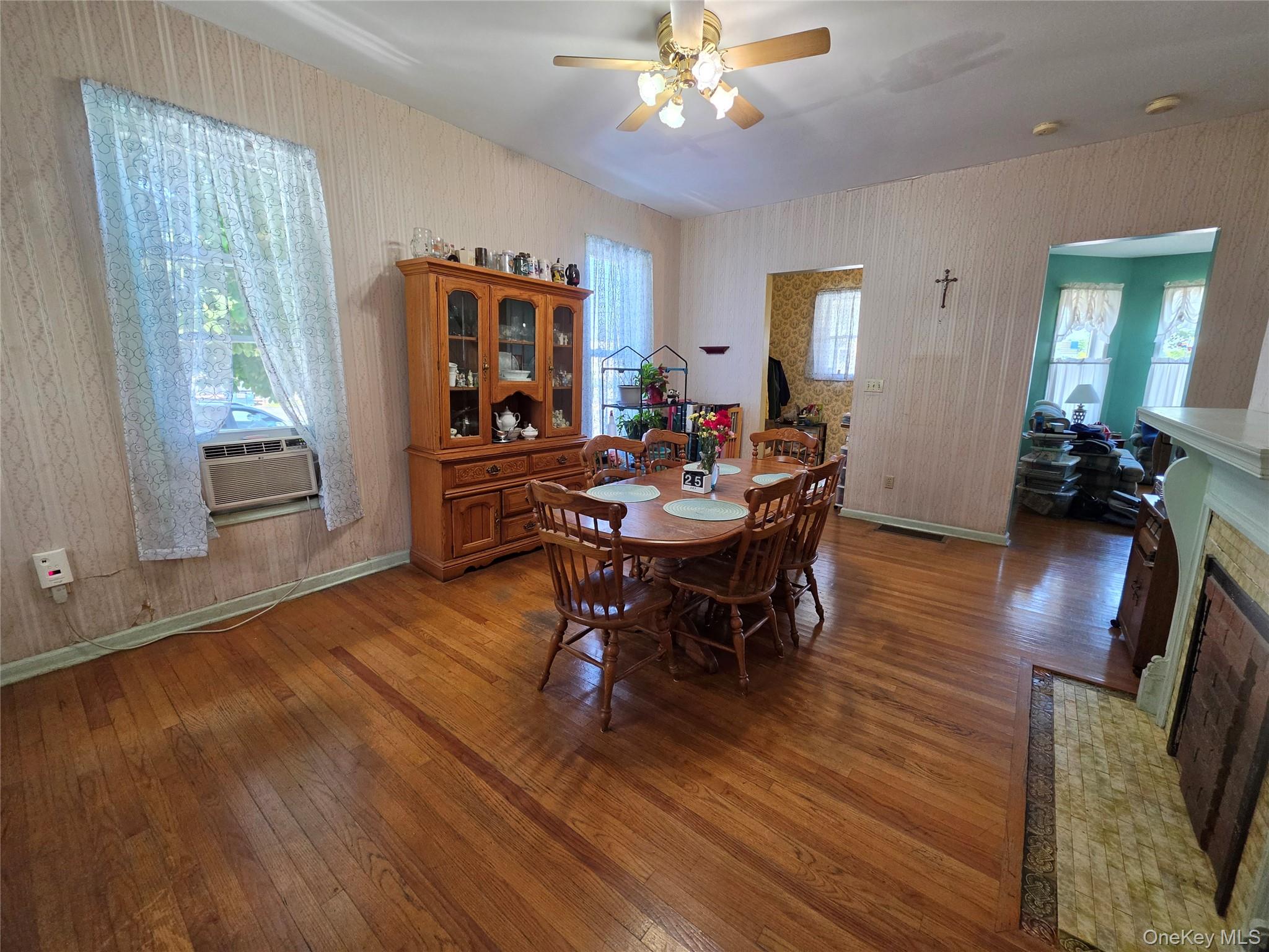83 Green Street Property Photo 10