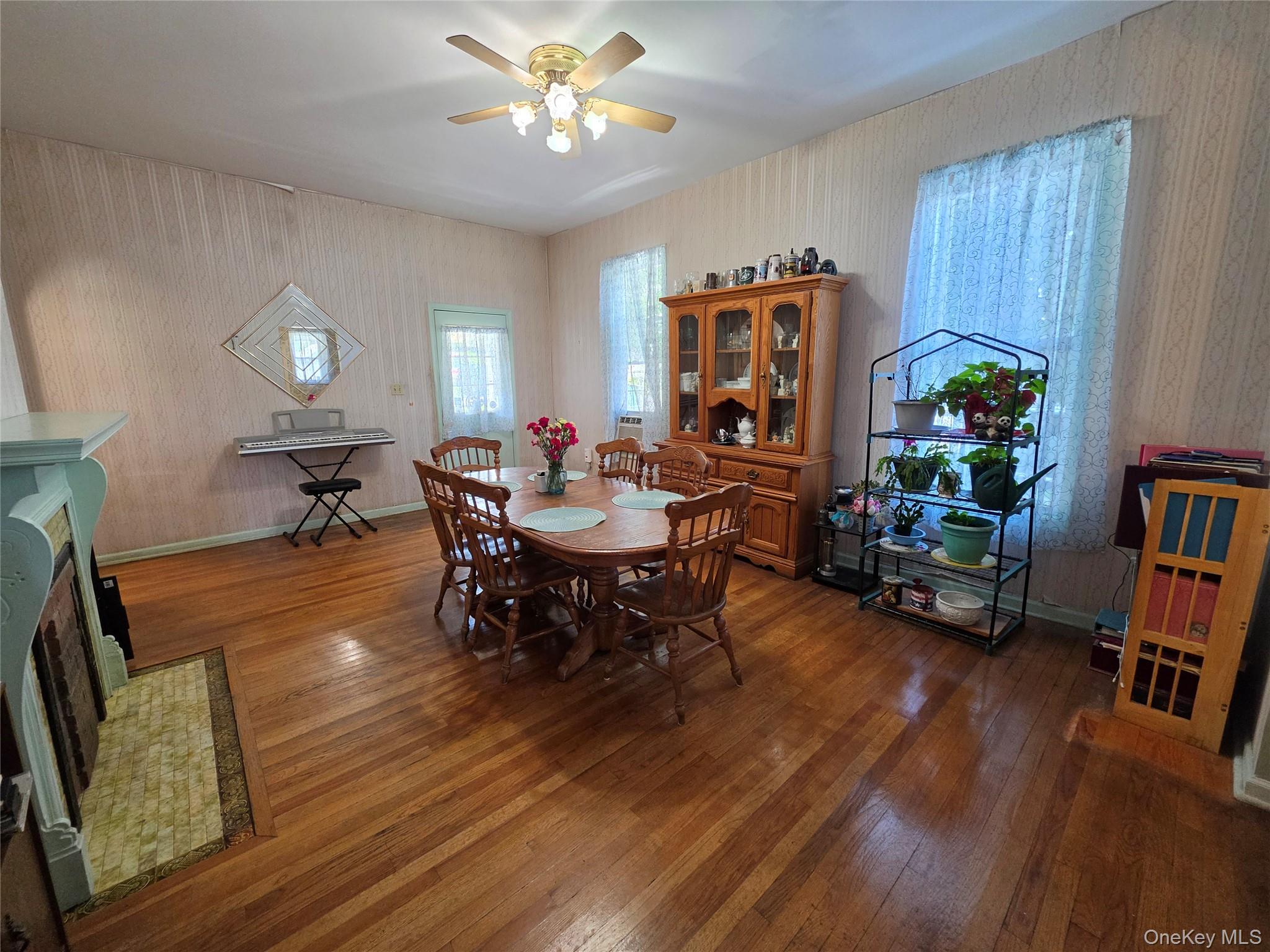 83 Green Street Property Photo 11