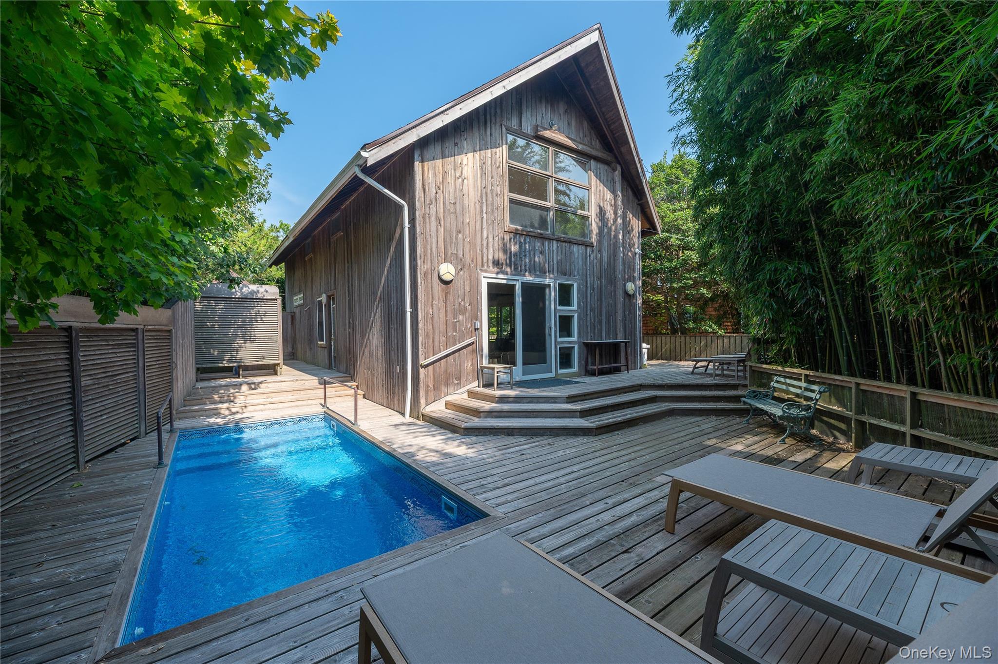 43 Ivy Avenue Property Photo 1