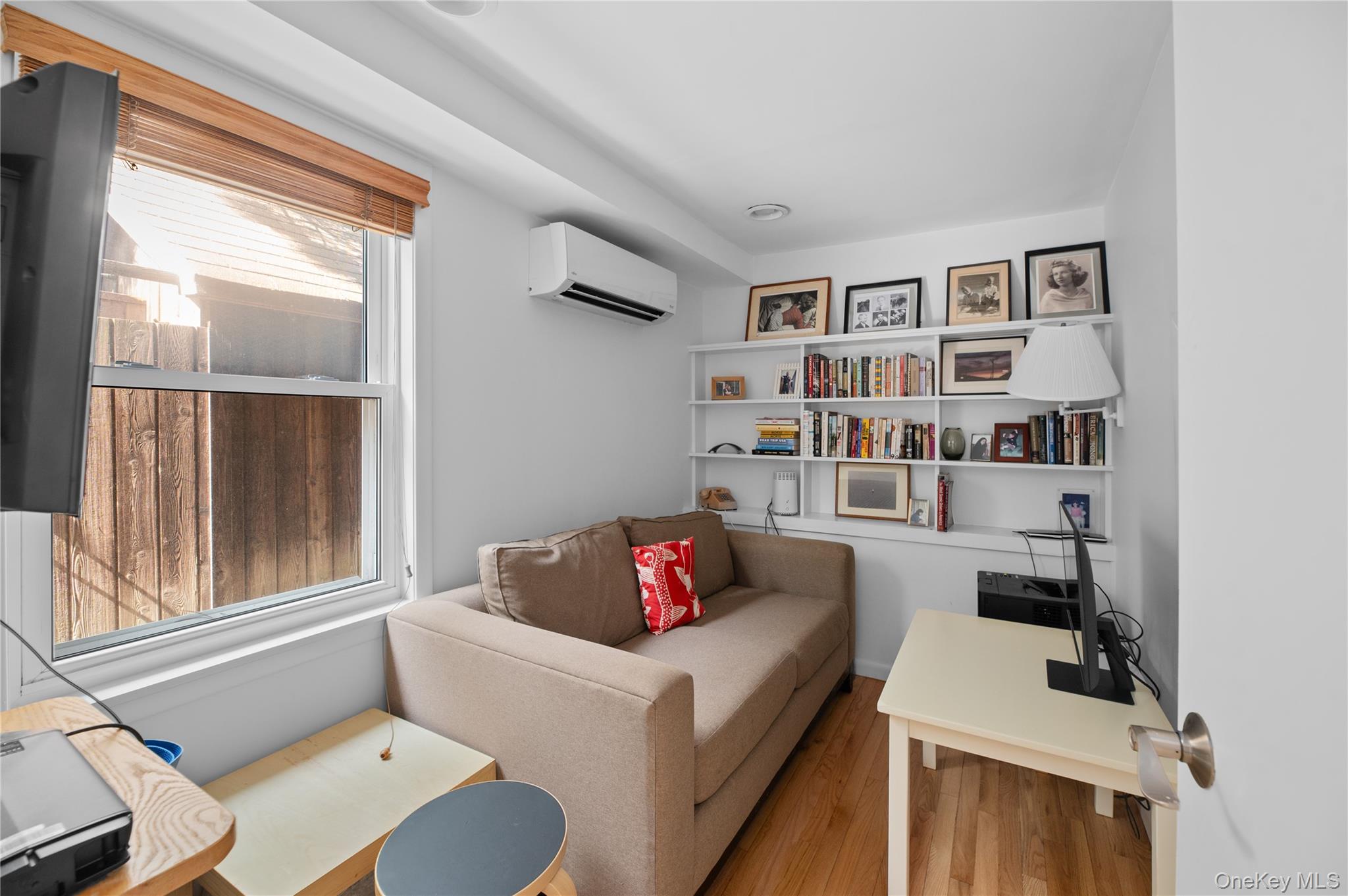 43 Ivy Avenue Property Photo 6