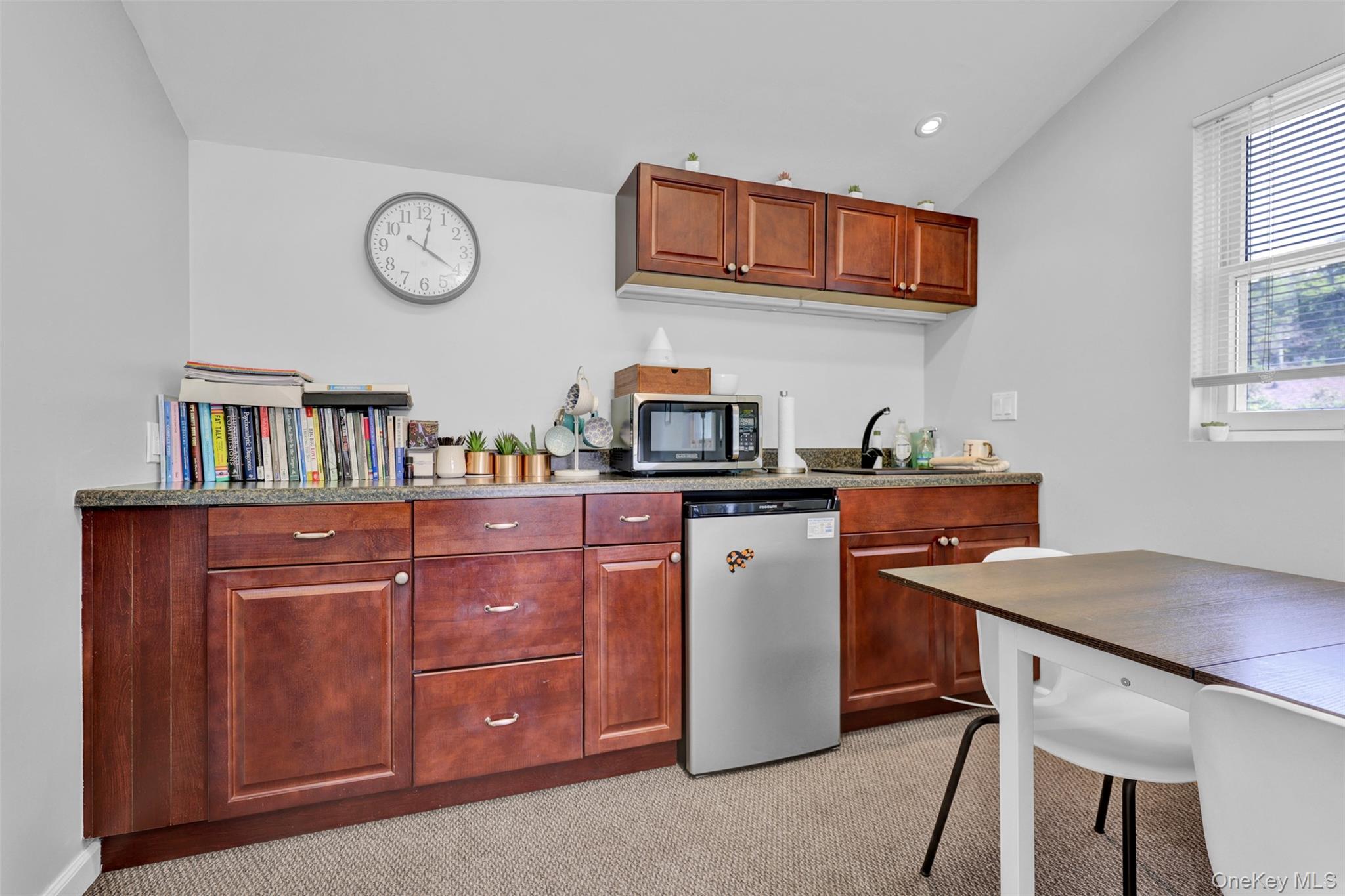 28 New Hempstead Road Property Photo 24