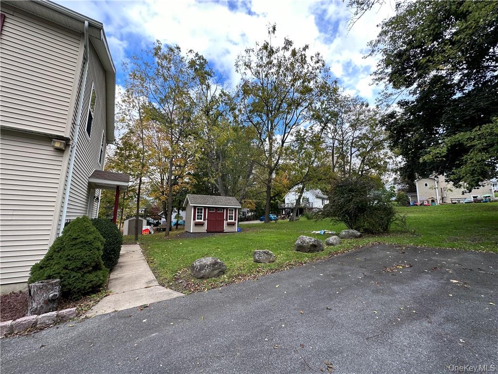 35 Bridge Street B Property Photo 16