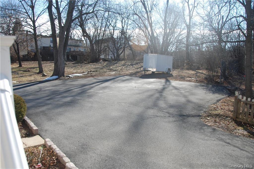 35 Bridge Street B Property Photo 17