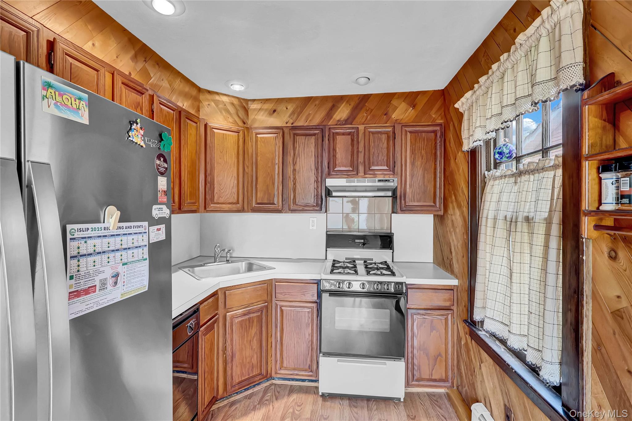 80 Broadway Property Photo 11
