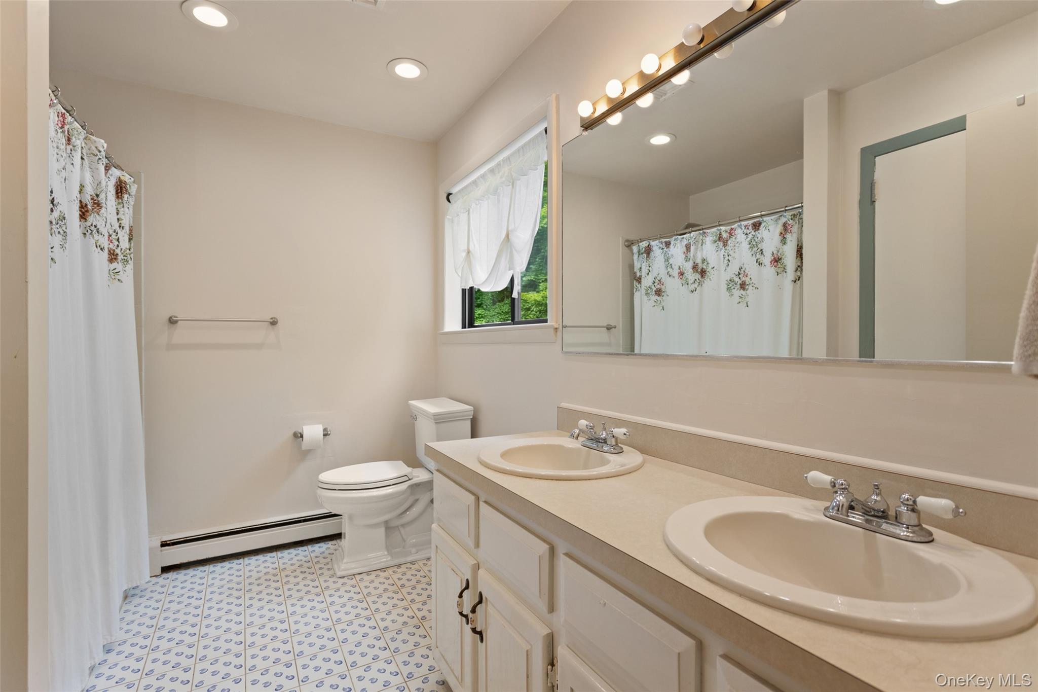 25 Cross Pond Road Property Photo 14