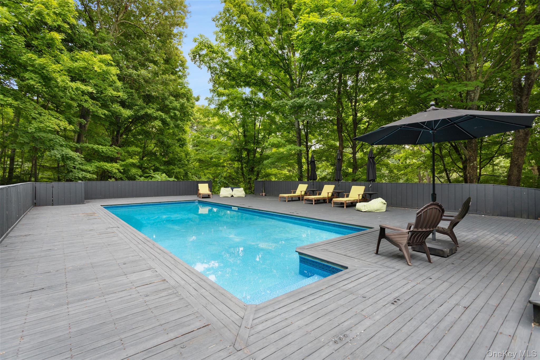25 Cross Pond Road Property Photo 19