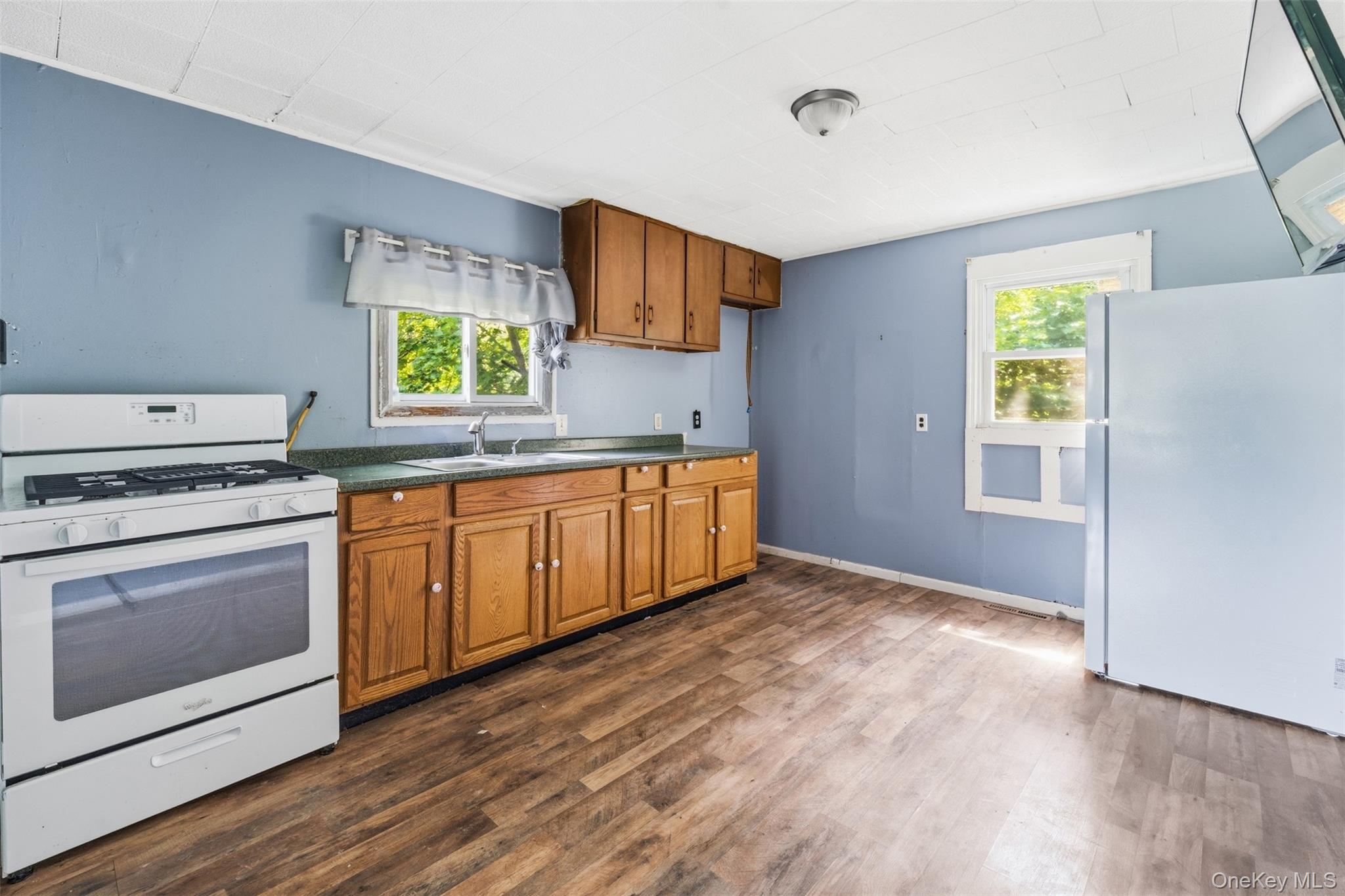 26 Weitz Road Property Photo 4