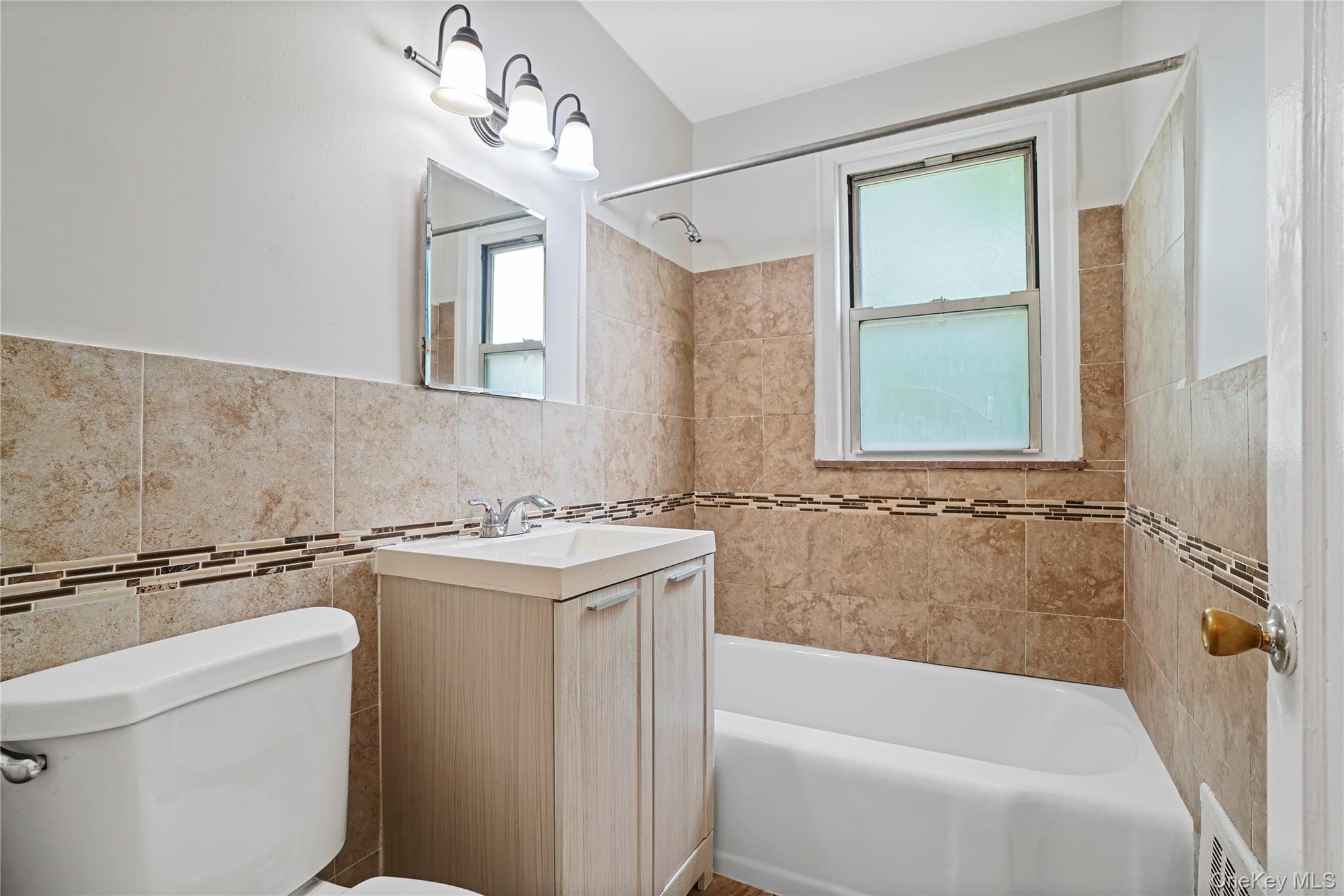 7 Winchester Avenue 2a Property Photo 16
