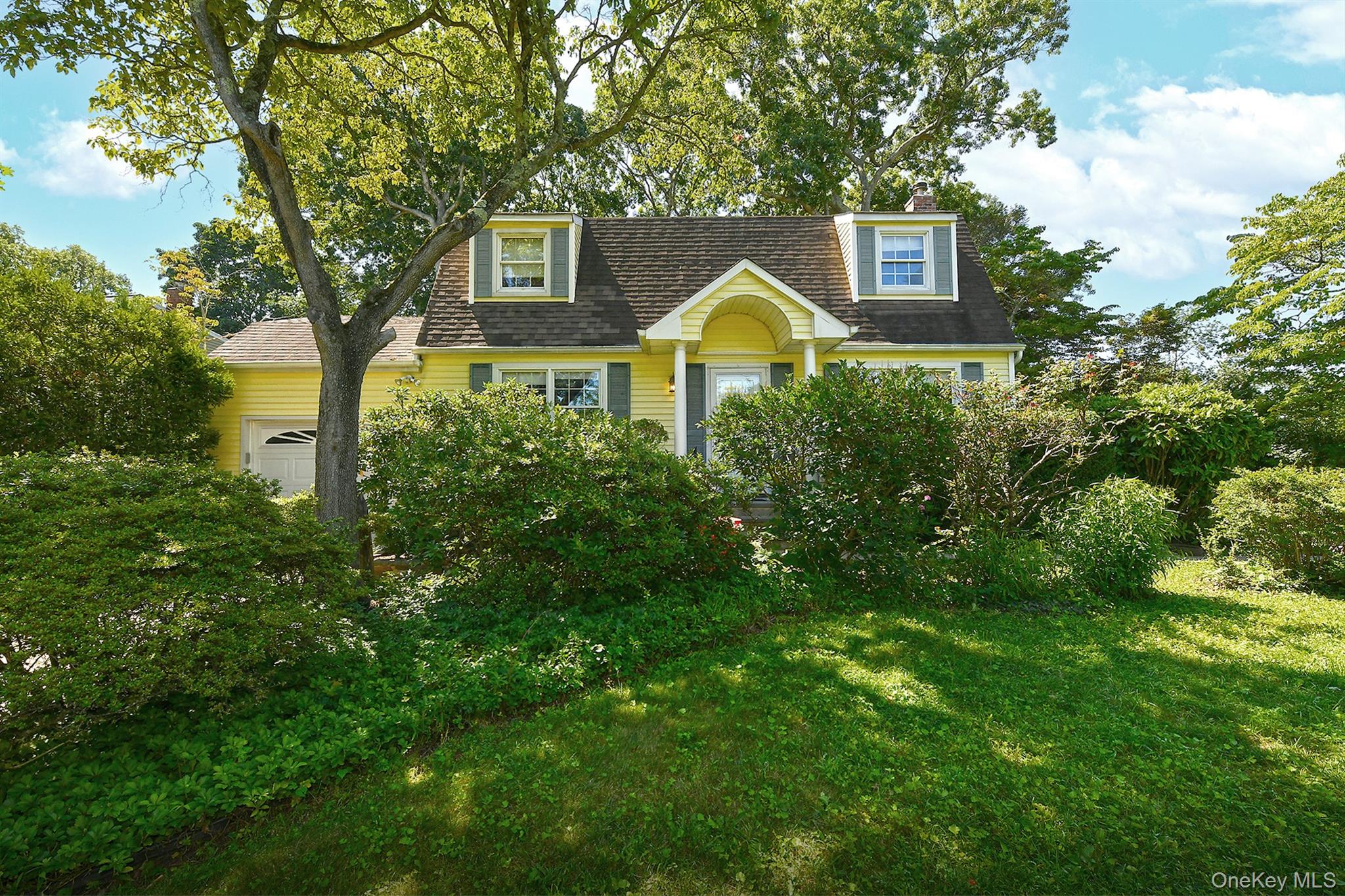 20 Brook Lane Property Photo 2