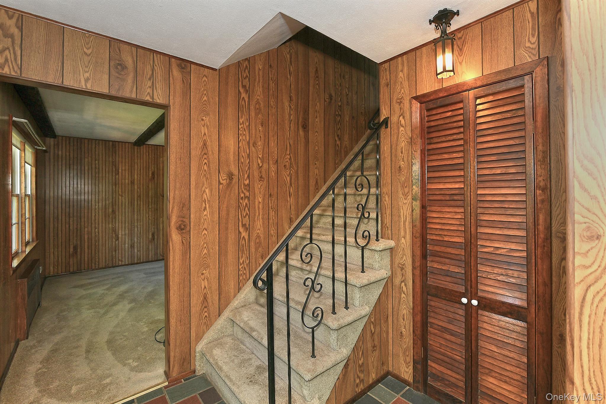 20 Brook Lane Property Photo 7