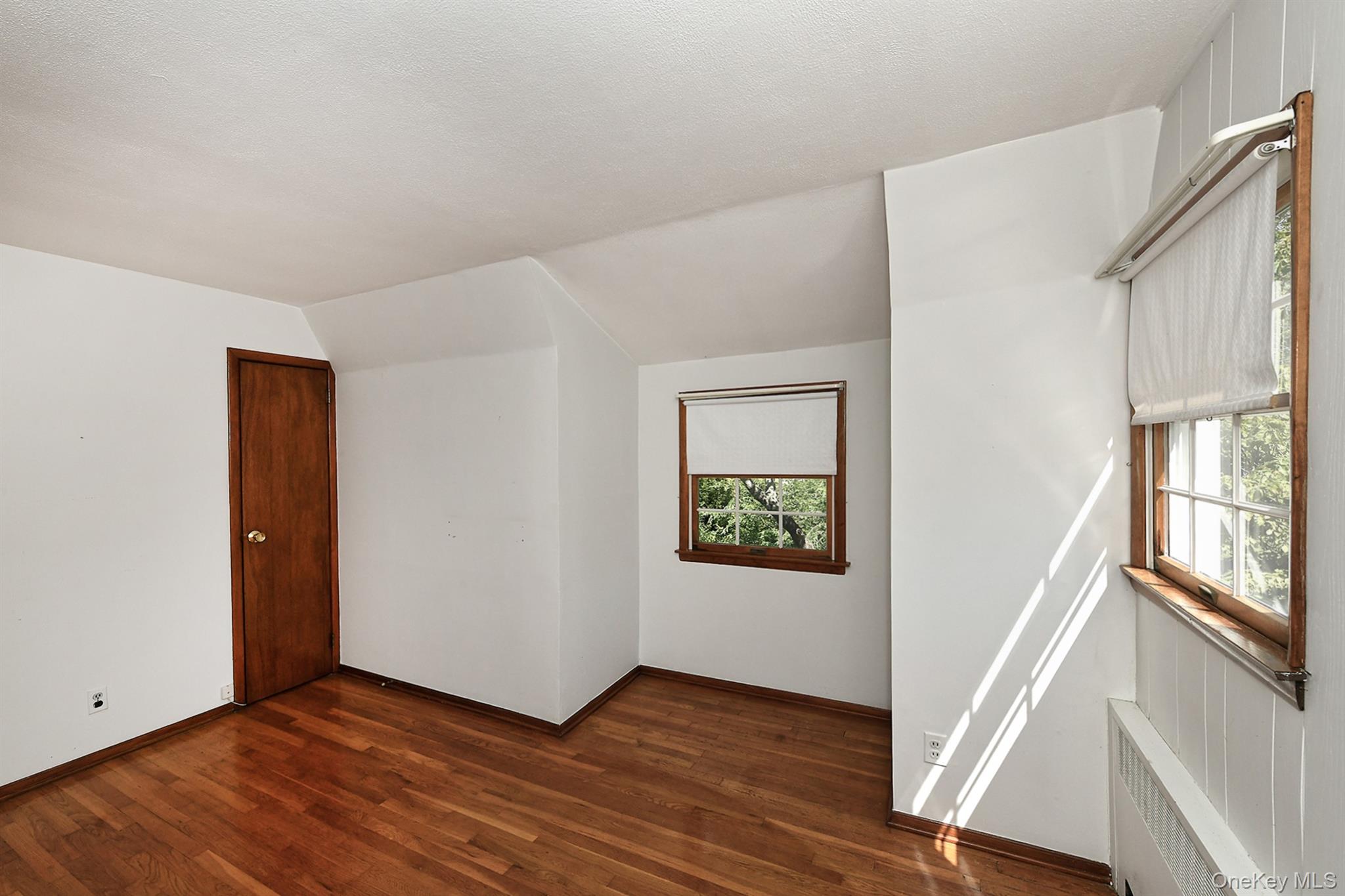 20 Brook Lane Property Photo 24
