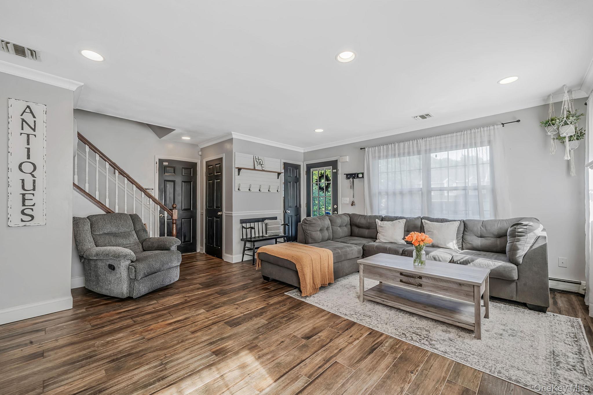 2 Ithaca Avenue Property Photo 6