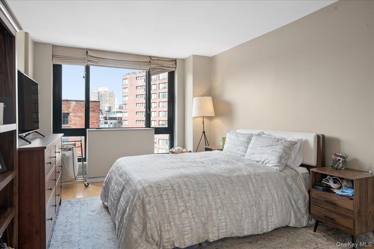 1 Irving Place U16e Property Photo 8
