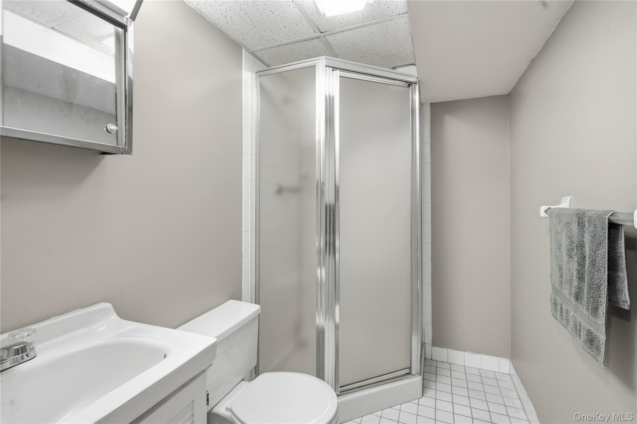 17 Little Brook Lane Property Photo 31