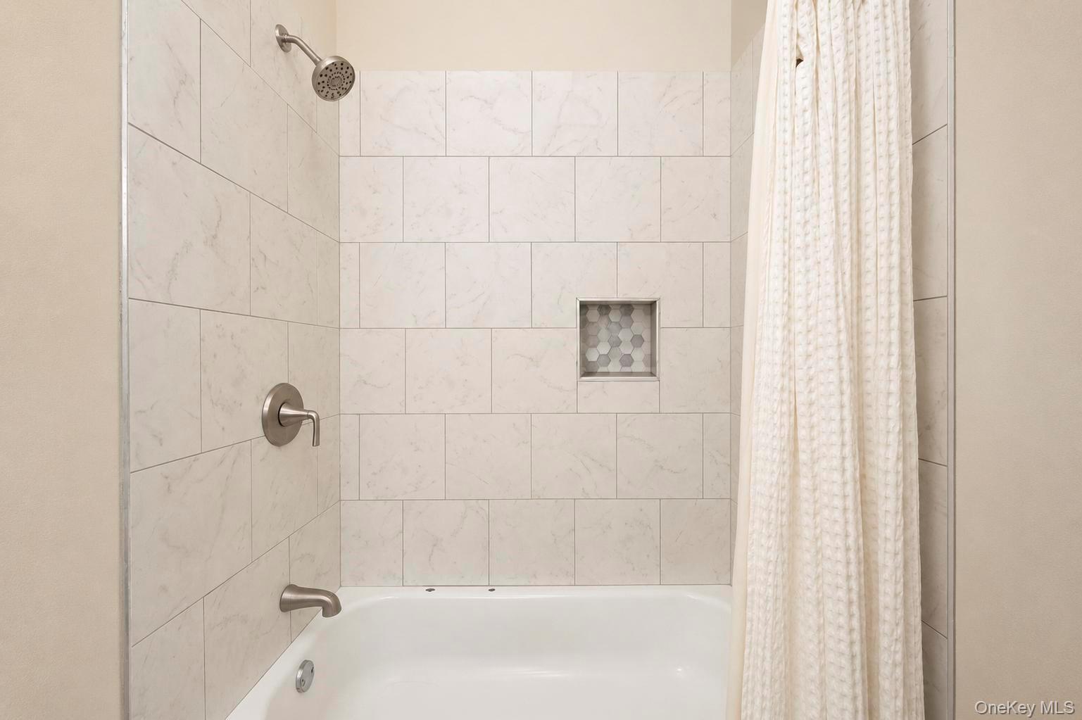 71 Barton Avenue Property Photo 28