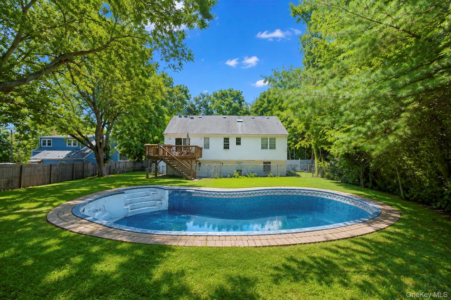 71 Barton Avenue Property Photo 36