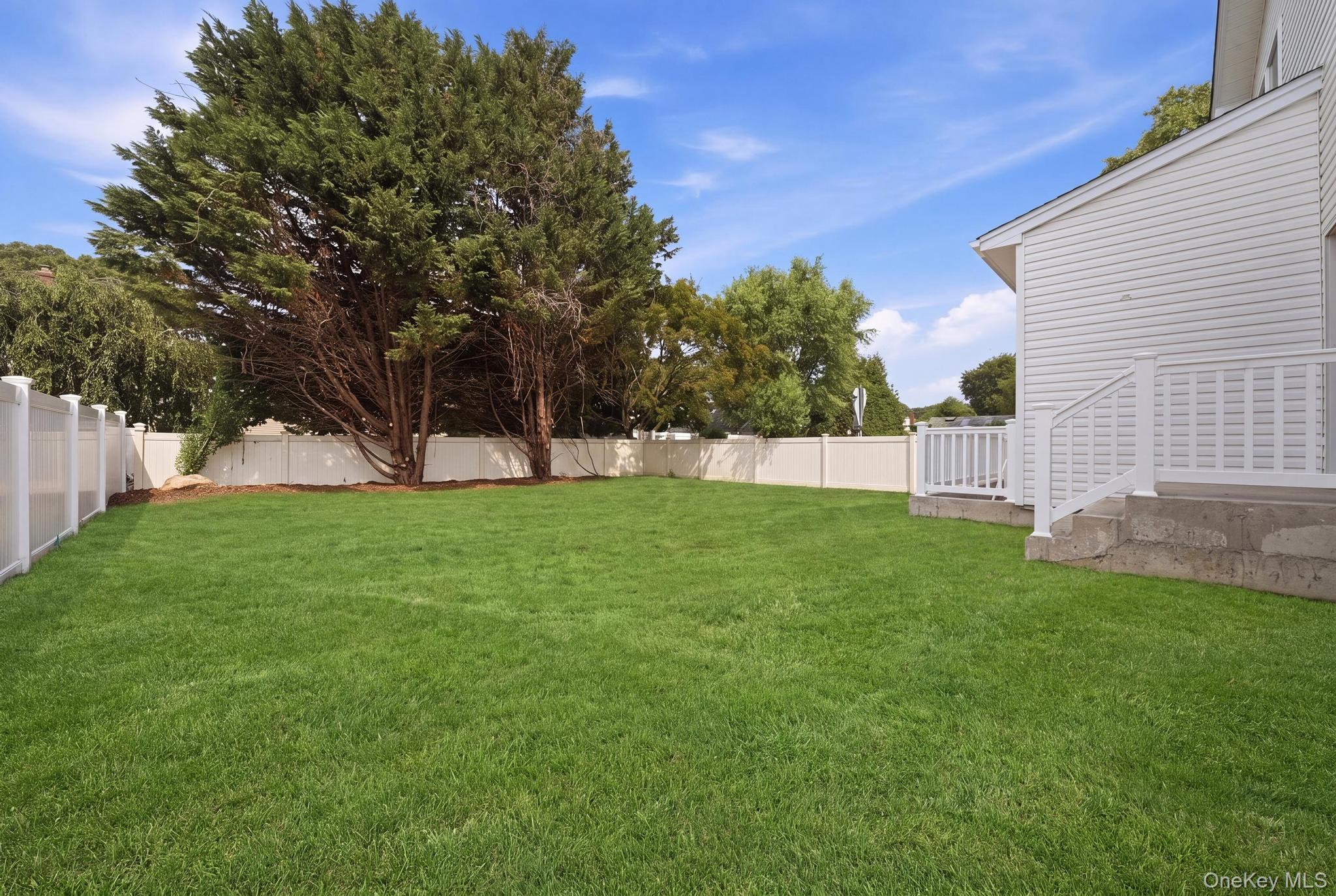 1586 Maeder Avenue Property Photo 4