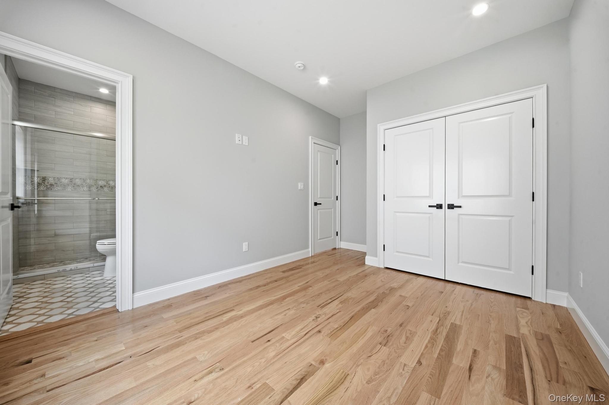 1586 Maeder Avenue Property Photo 21