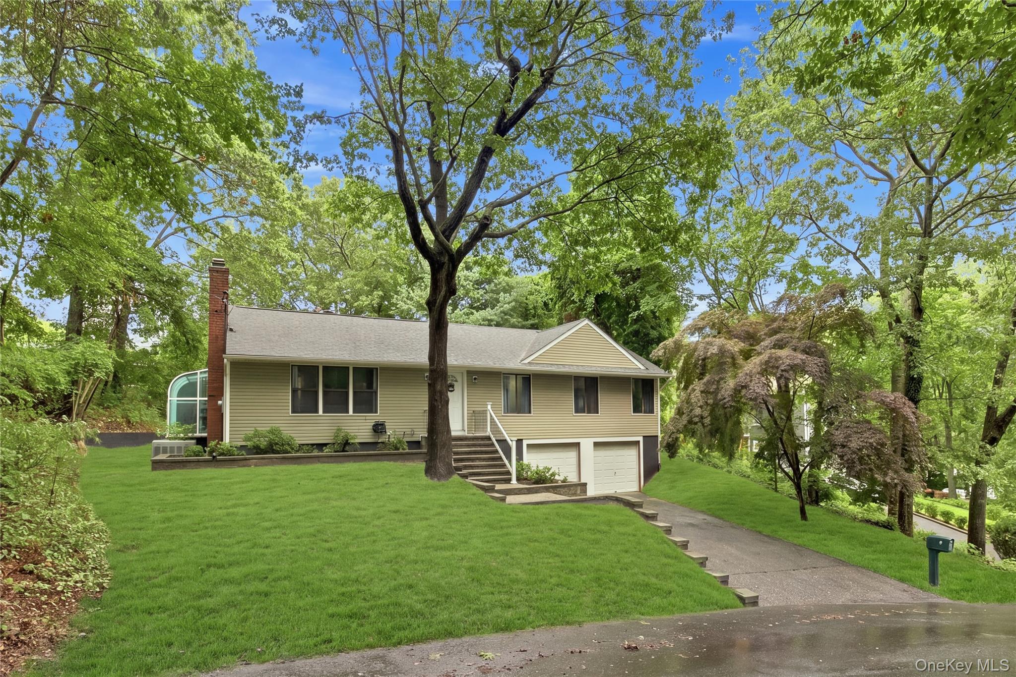 15 Seaside Avenue Property Photo 2