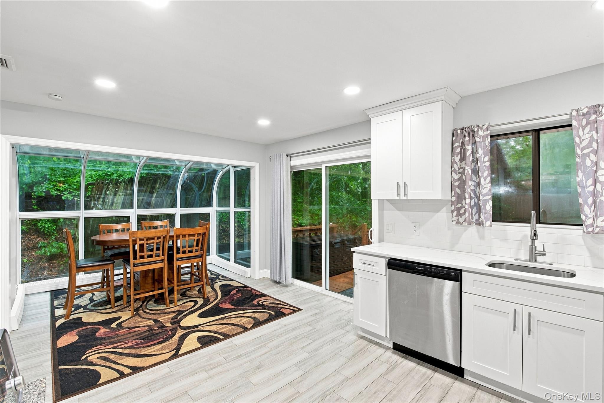 15 Seaside Avenue Property Photo 8