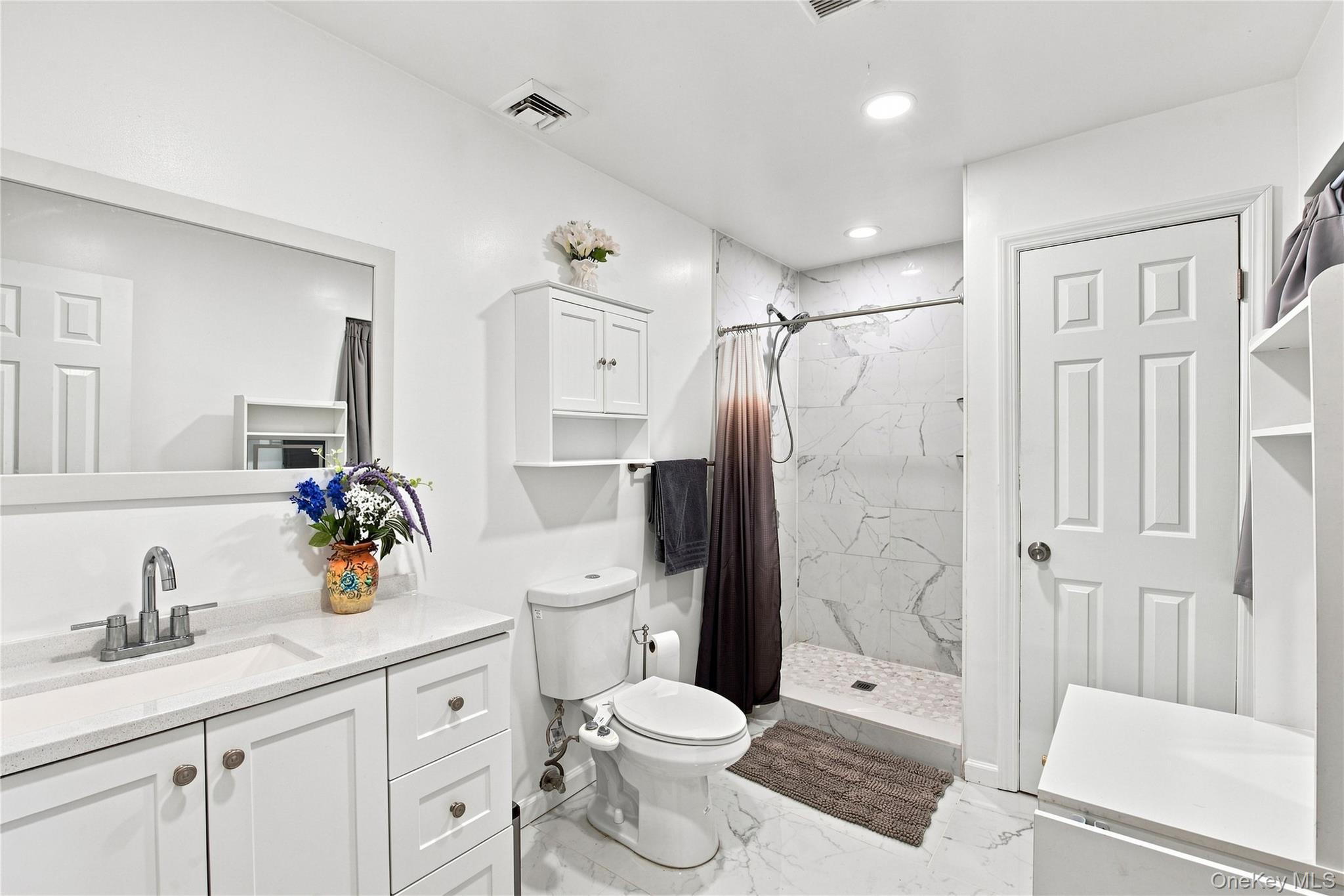 15 Seaside Avenue Property Photo 12