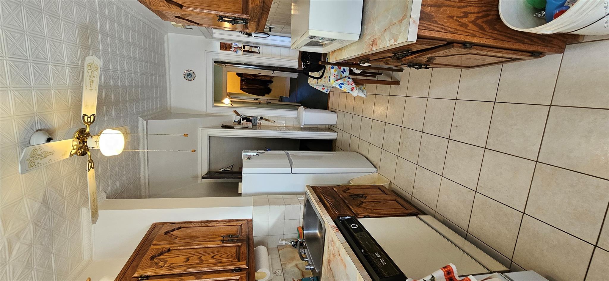 78-54 75th Street Property Photo 7