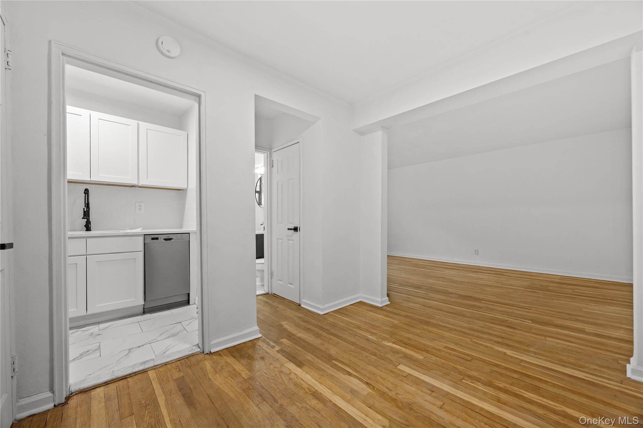 309 N Broadway Broadway 2g Property Photo 9