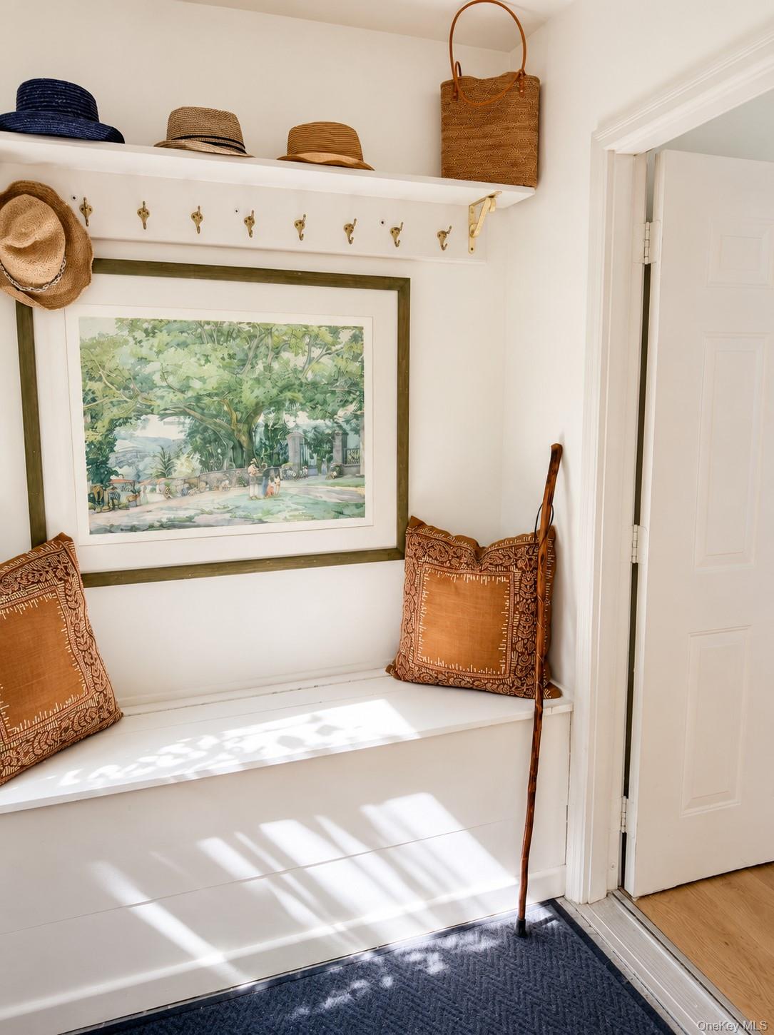 42 Lakeview Terrace Property Photo 4