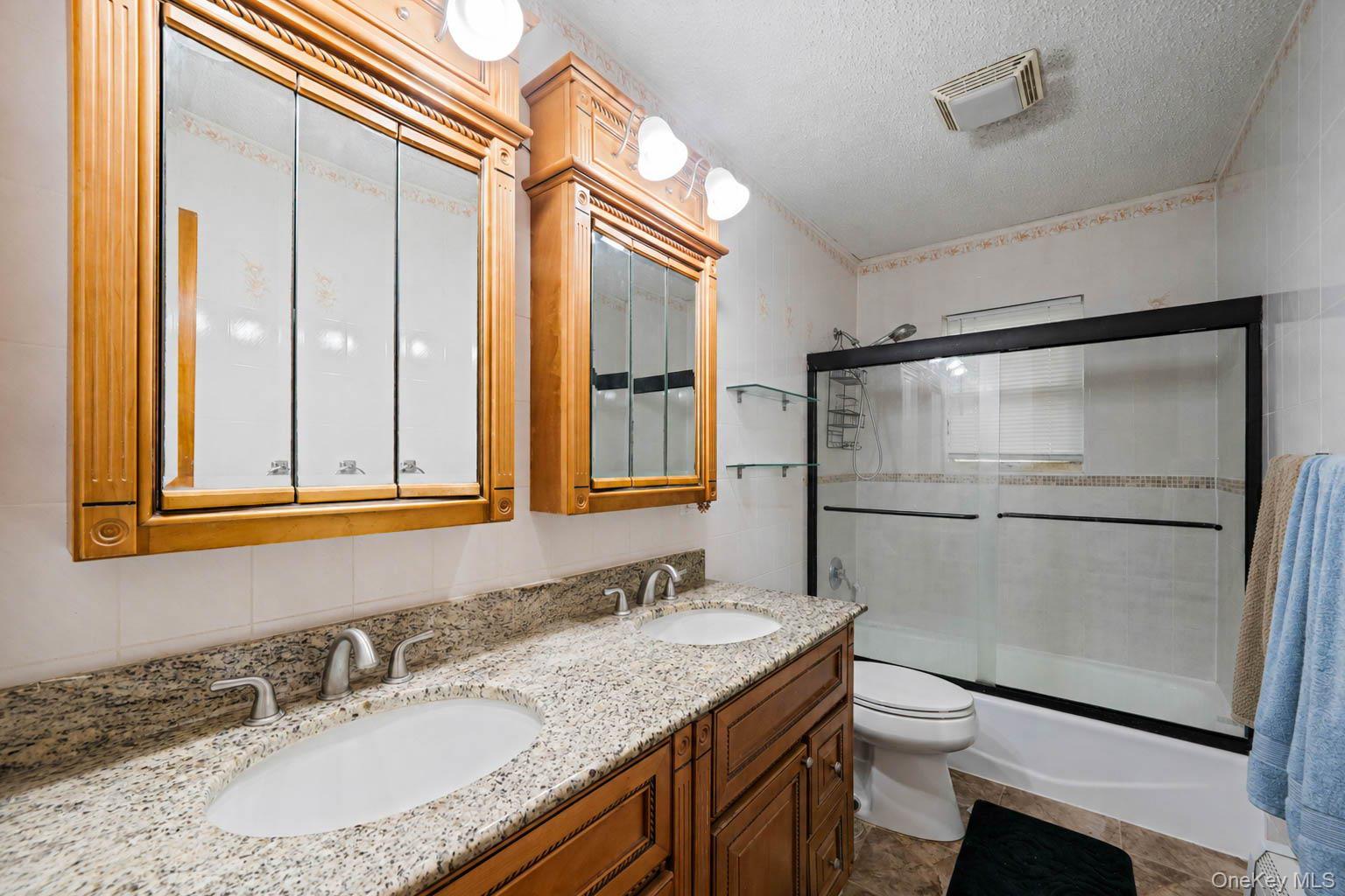 107 Cedar Oaks Avenue Property Photo 36